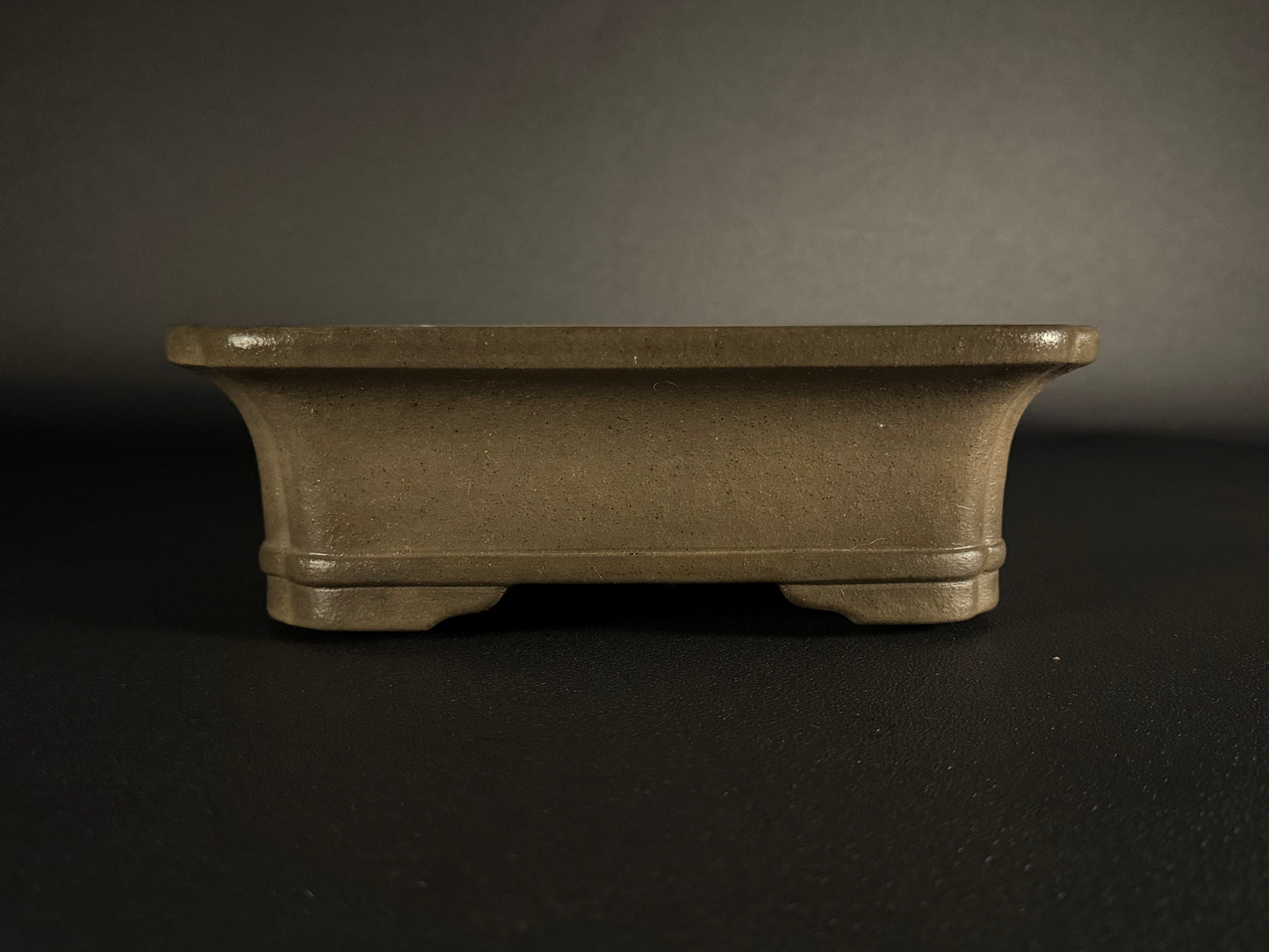 KEIZAN Hisada 久山 桂山 - 常滑 –32cm Rectangular unglazed Flared-corners