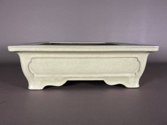 YAMAAKI 3rd Generation (Kataoka Toshio) "爪描き"- 常滑-37.3cm Rectangular White-Glazed