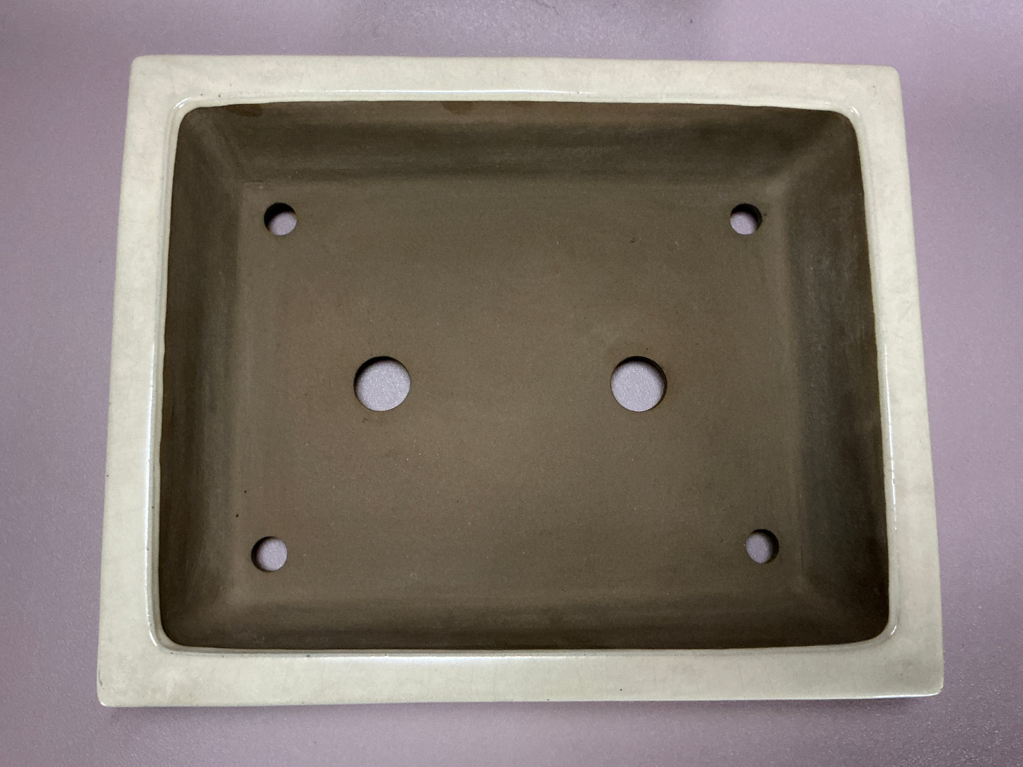 YAMAAKI 3rd Generation (Kataoka Toshio) "爪描き"- 常滑-37.3cm Rectangular White-Glazed