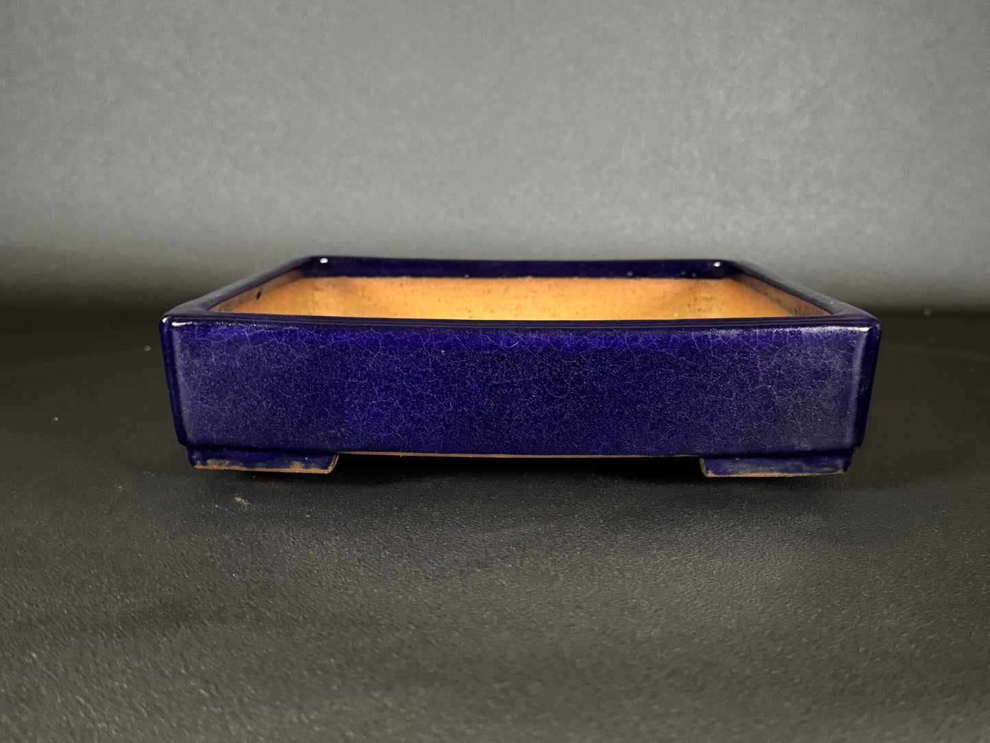 YAMAFUSA 4th Gen (YAMAFUSA KOIE 山房鯉江 (aka SAMBO)) -常滑-25.3cm | Square | Dark Blue Glazed