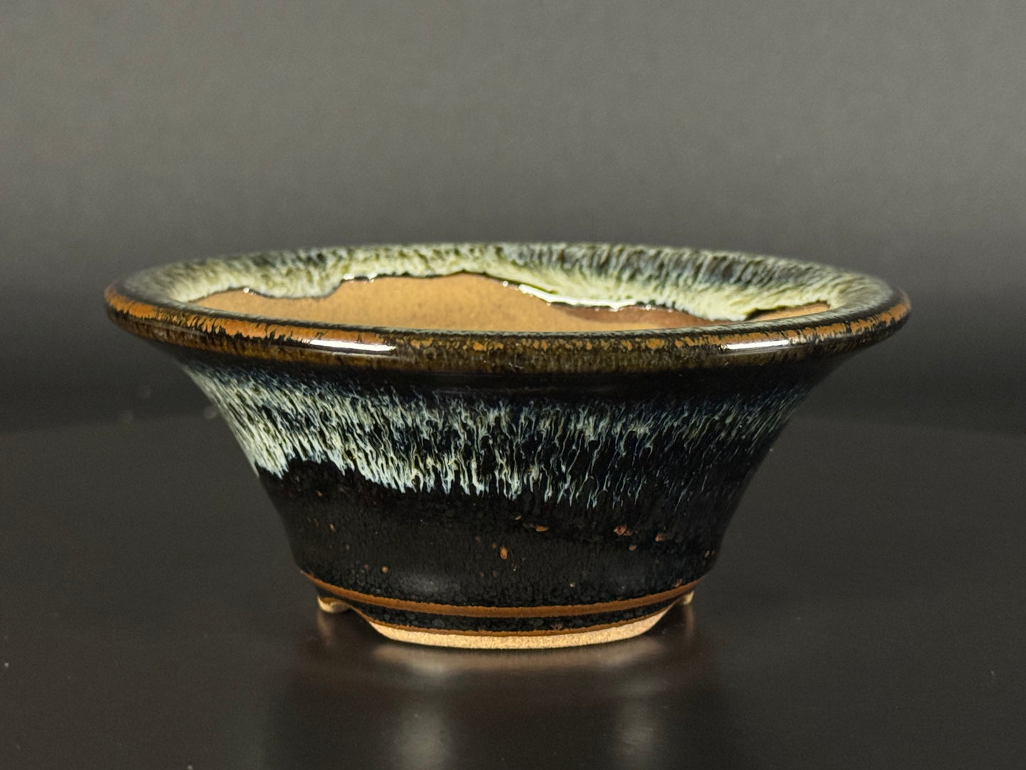 Koshiwara-yaki常滑Flared round 12.9cm Cucumber Glaze