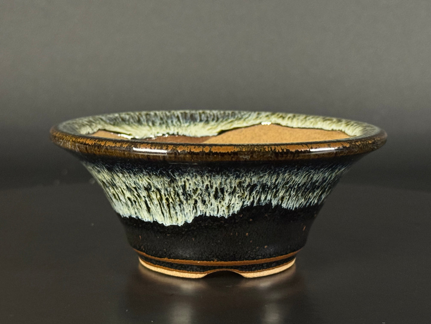 Koshiwara-yaki常滑Flared round 12.9cm Cucumber Glaze