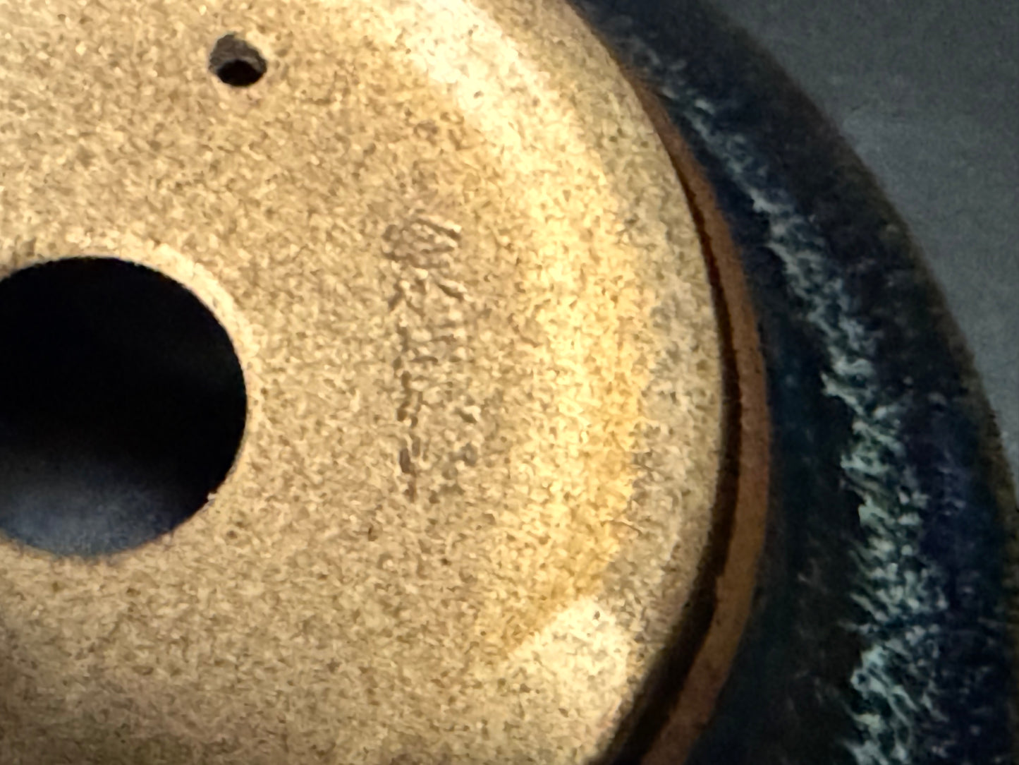 Koshiwara-yaki常滑Flared round 12.9cm Cucumber Glaze