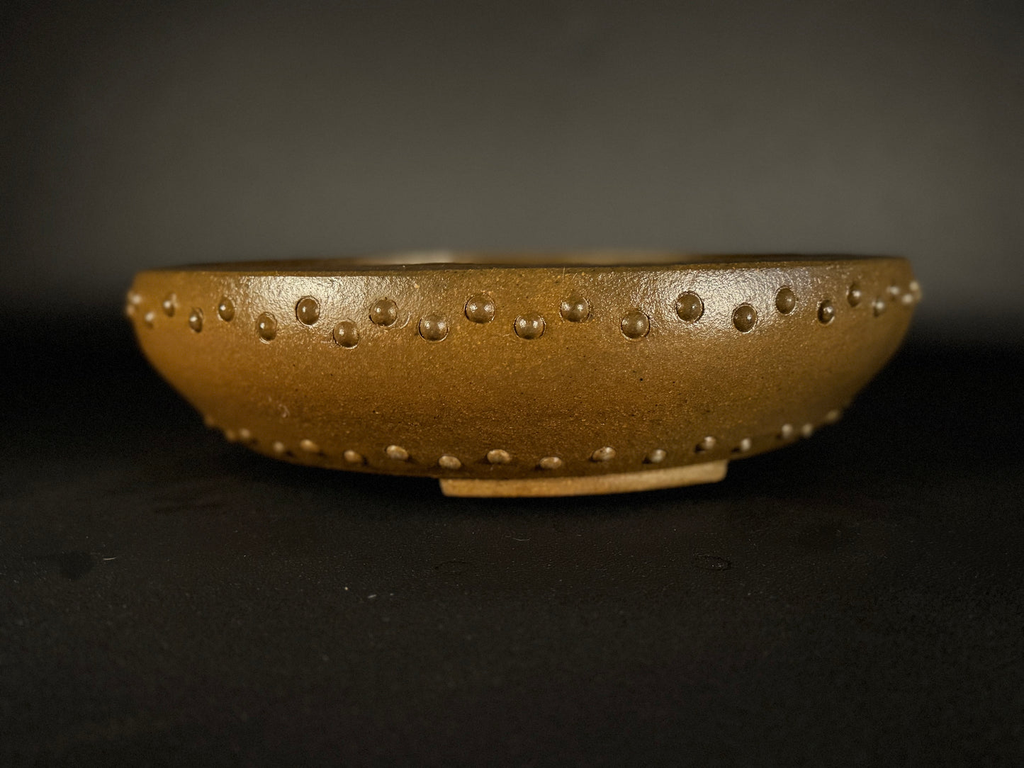 YAMAAKI 2nd  Generation (Sadamitsu Koshosen 小松泉 ) - 常滑 -37.0cm round armour-like motifs
