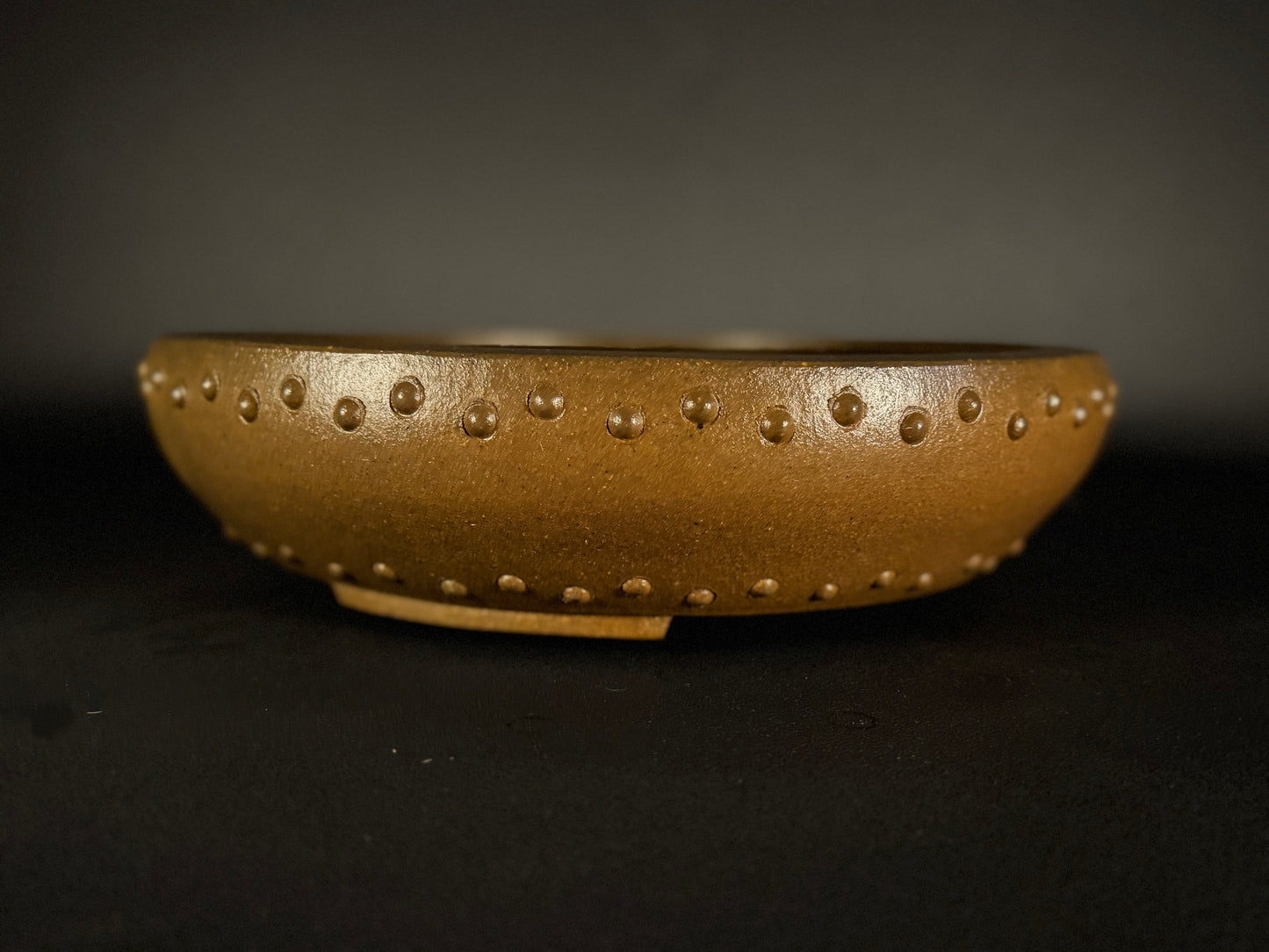 YAMAAKI 2nd  Generation (Sadamitsu Koshosen 小松泉 ) - 常滑 -37.0cm round armour-like motifs