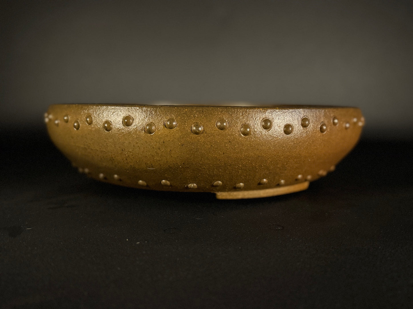YAMAAKI 2nd  Generation (Sadamitsu Koshosen 小松泉 ) - 常滑 -37.0cm round armour-like motifs
