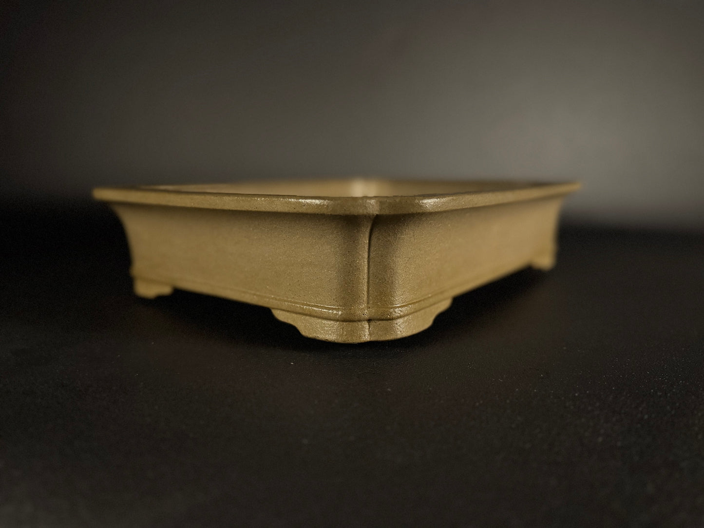 KEIZAN Hisada 久山 桂山 - 常滑 –37.8cm Rectangular unglazed Flared-corners