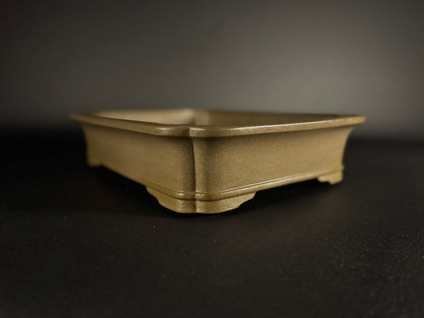 KEIZAN Hisada 久山 桂山 - 常滑 –37.8cm Rectangular unglazed Flared-corners