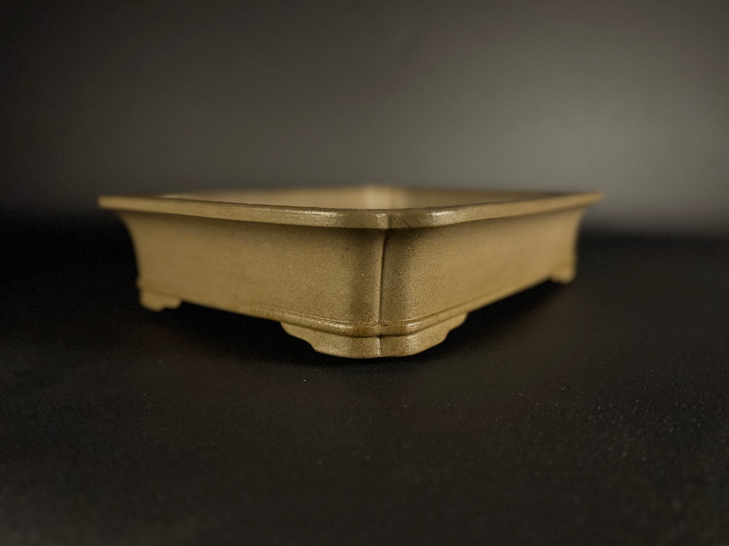KEIZAN Hisada 久山 桂山 - 常滑 –37.8cm Rectangular unglazed Flared-corners