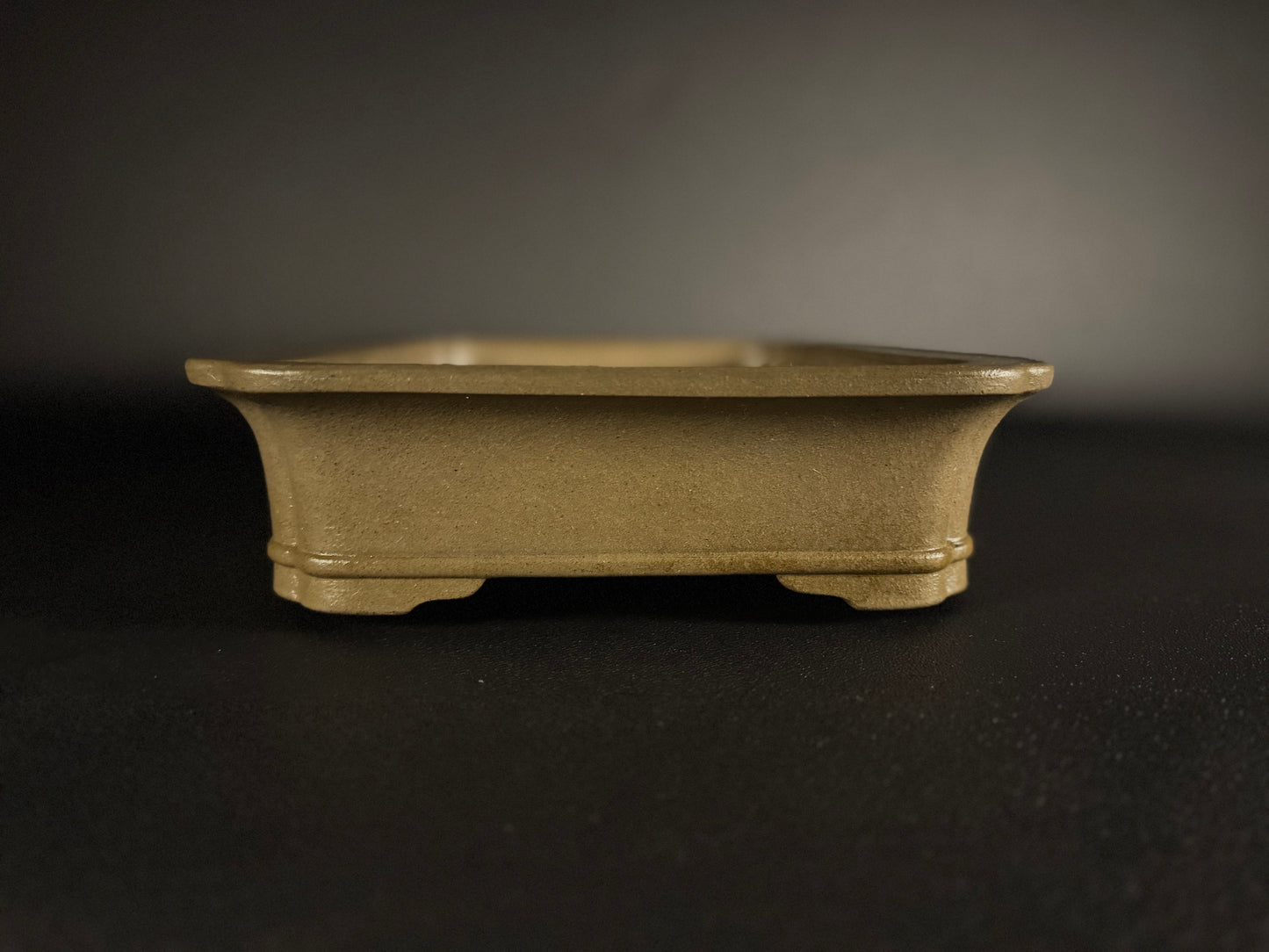 KEIZAN Hisada 久山 桂山 - 常滑 –37.8cm Rectangular unglazed Flared-corners