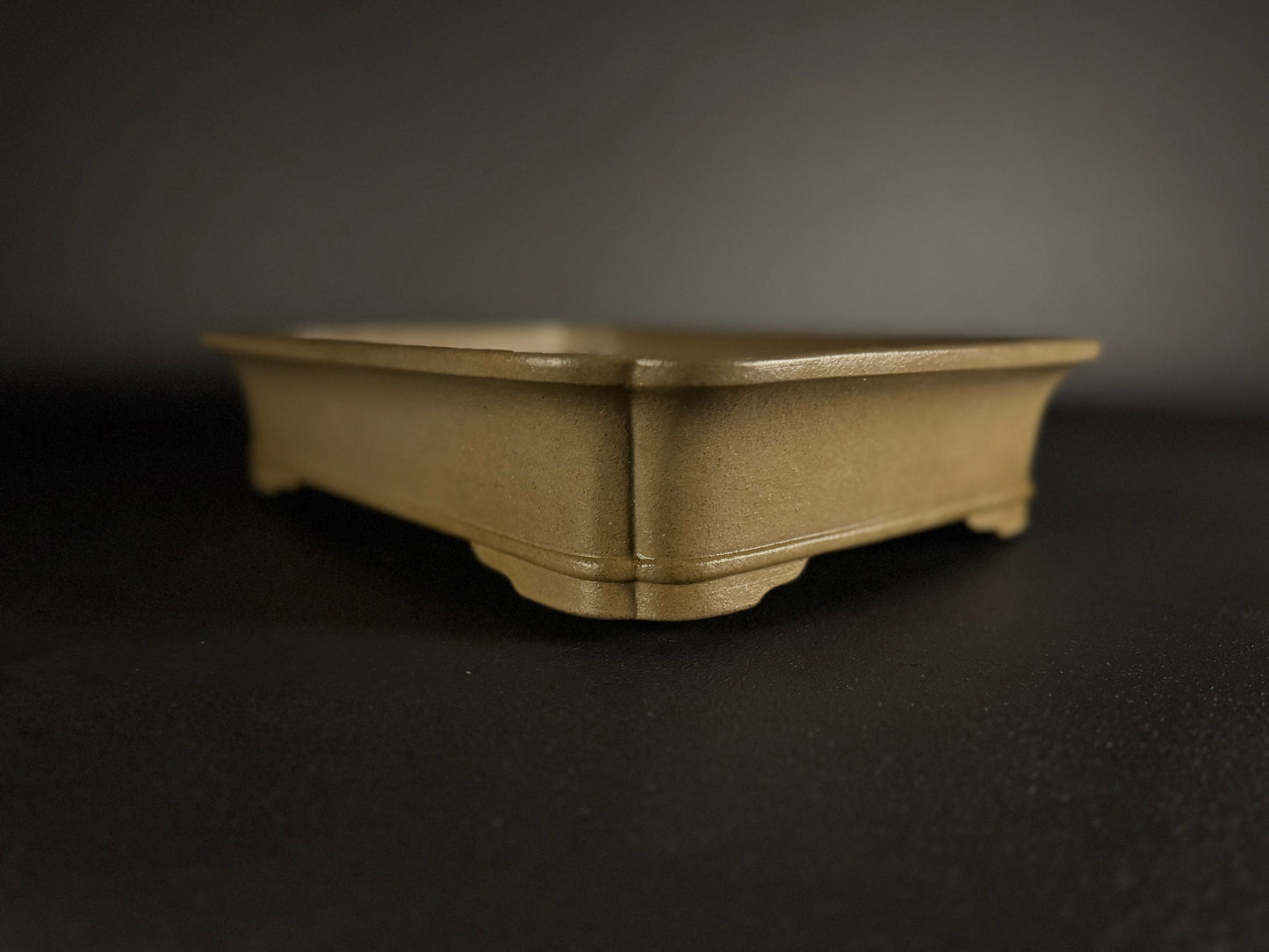 KEIZAN Hisada 久山 桂山 - 常滑 –37.8cm Rectangular unglazed Flared-corners