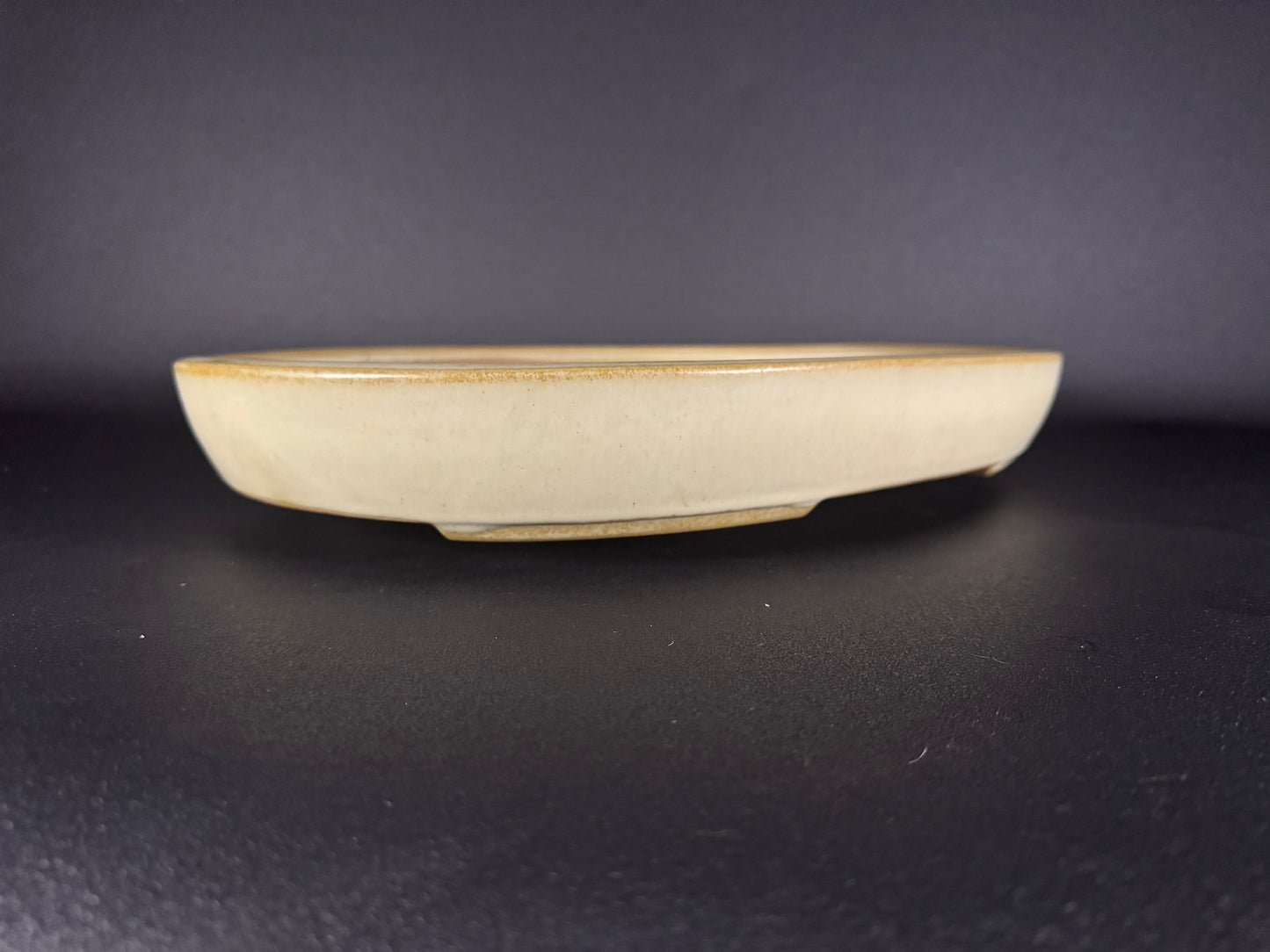 YAMAFUSA 4th Gen (YAMAFUSA KOIE 山房鯉江 (aka SAMBO)) -常滑-47.0cm  | Oval | Cream Glazed
