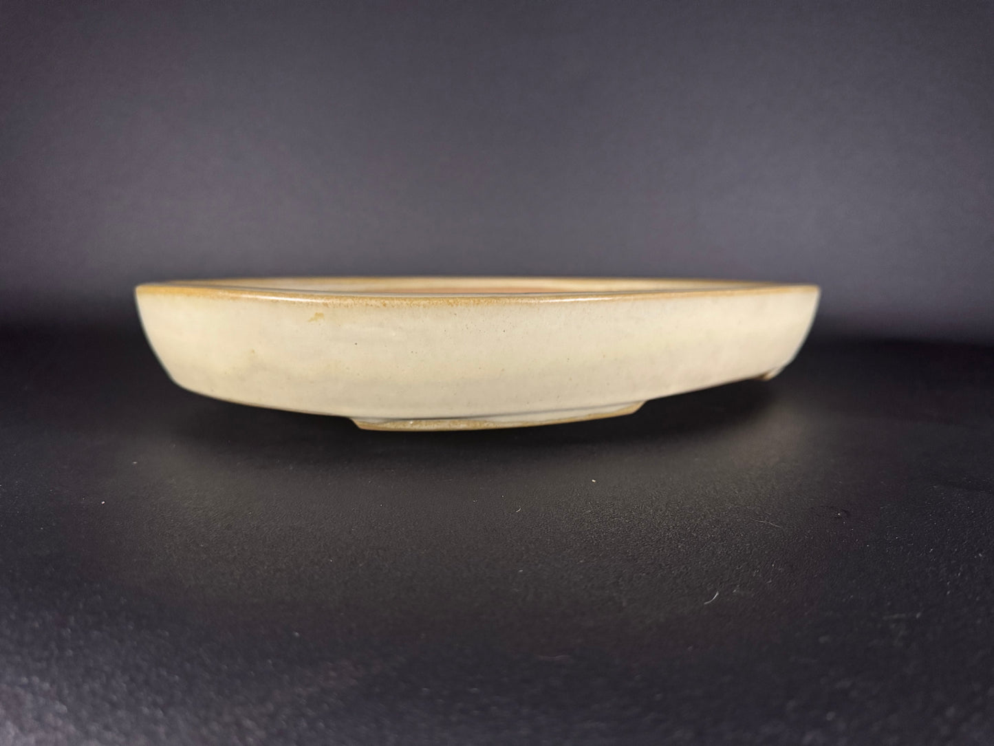 YAMAFUSA 4th Gen (YAMAFUSA KOIE 山房鯉江 (aka SAMBO)) -常滑-47.0cm  | Oval | Cream Glazed