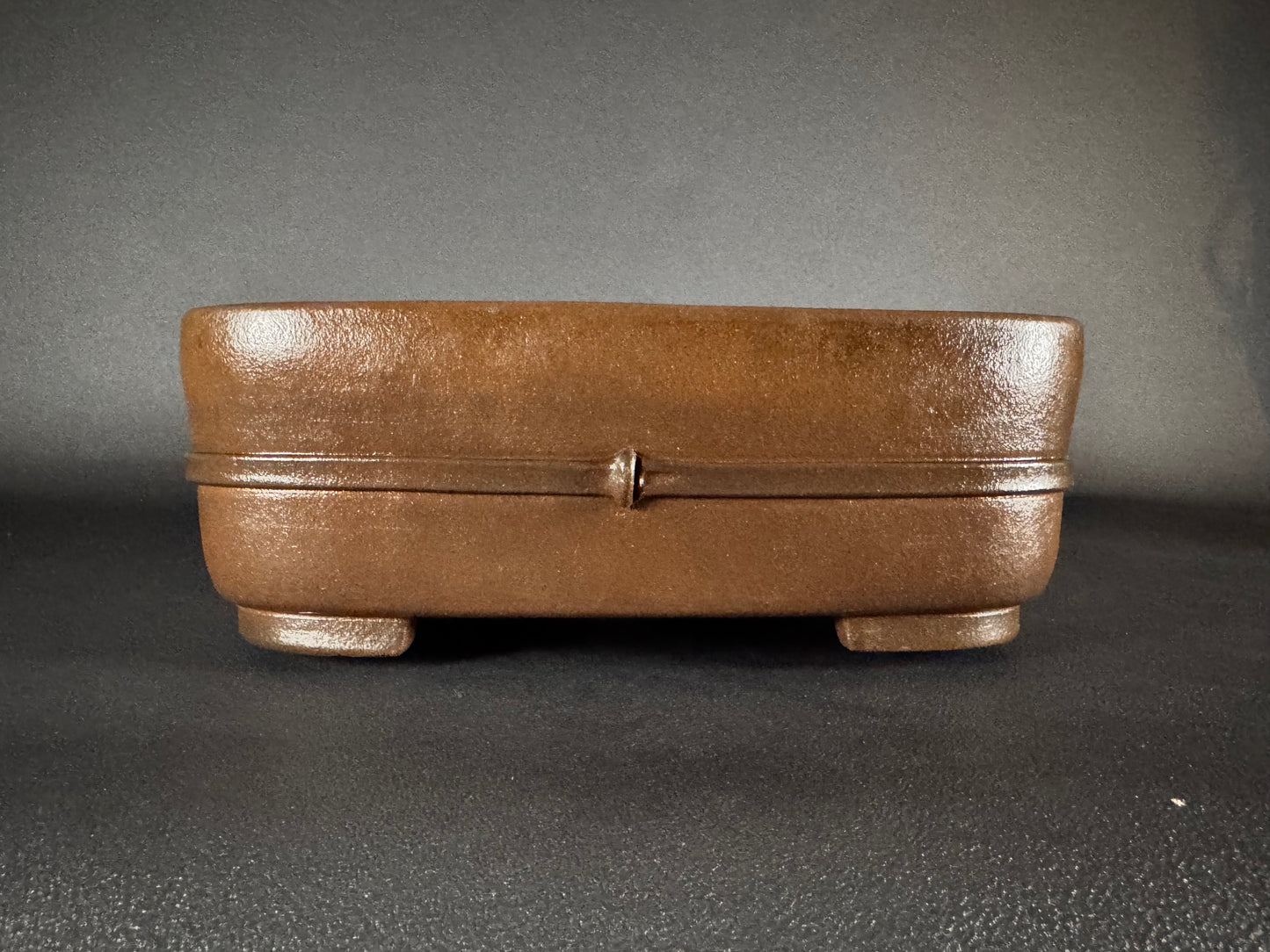 SANPOU (春日三峰, (Saida Miyozo 斎田三四三) - 常滑 - 43.5cm Rectangle Bamboo motif (NOT FOR SALE! )