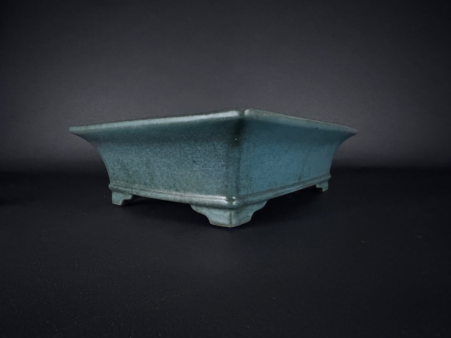 REIHO (Kataoka Katsushi, 片岡勝志) "爪描き" - 常滑– 38.5cm Rectangular Bonsai Pot | Cobalt Blue Glaze