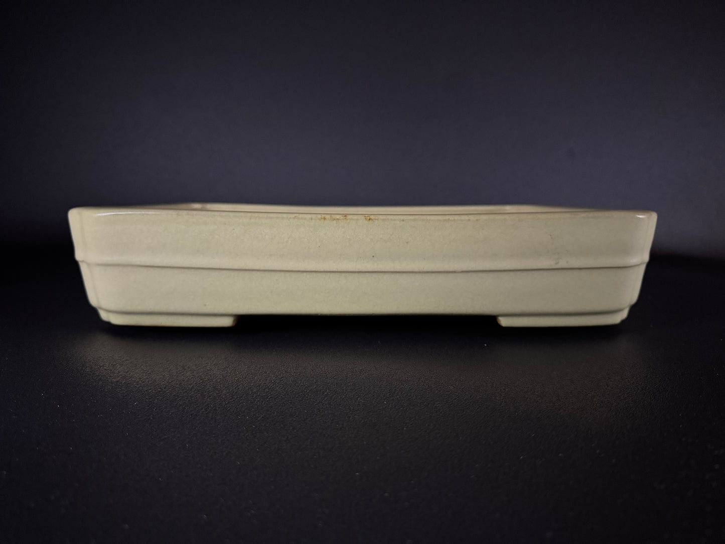 YAMAFUSA 4th Gen (YAMAFUSA KOIE 山房鯉江 (aka SAMBO)) -常滑-38.4cm | Rectangular | Cream Glazed