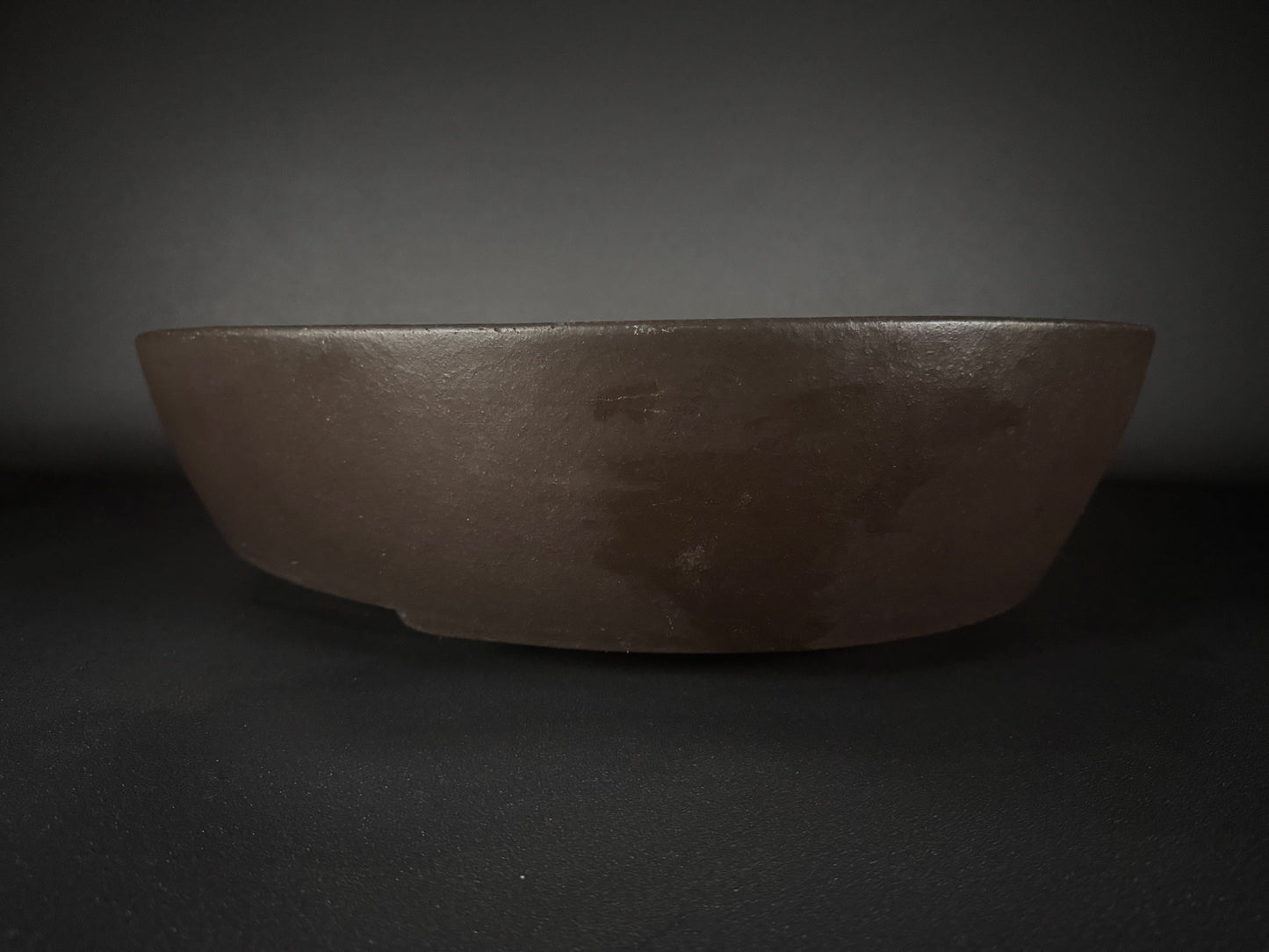 YAMAAKI 3rd Generation (Kataoka Toshio) "爪描き"- 常滑-53.5cm 21"in Oval