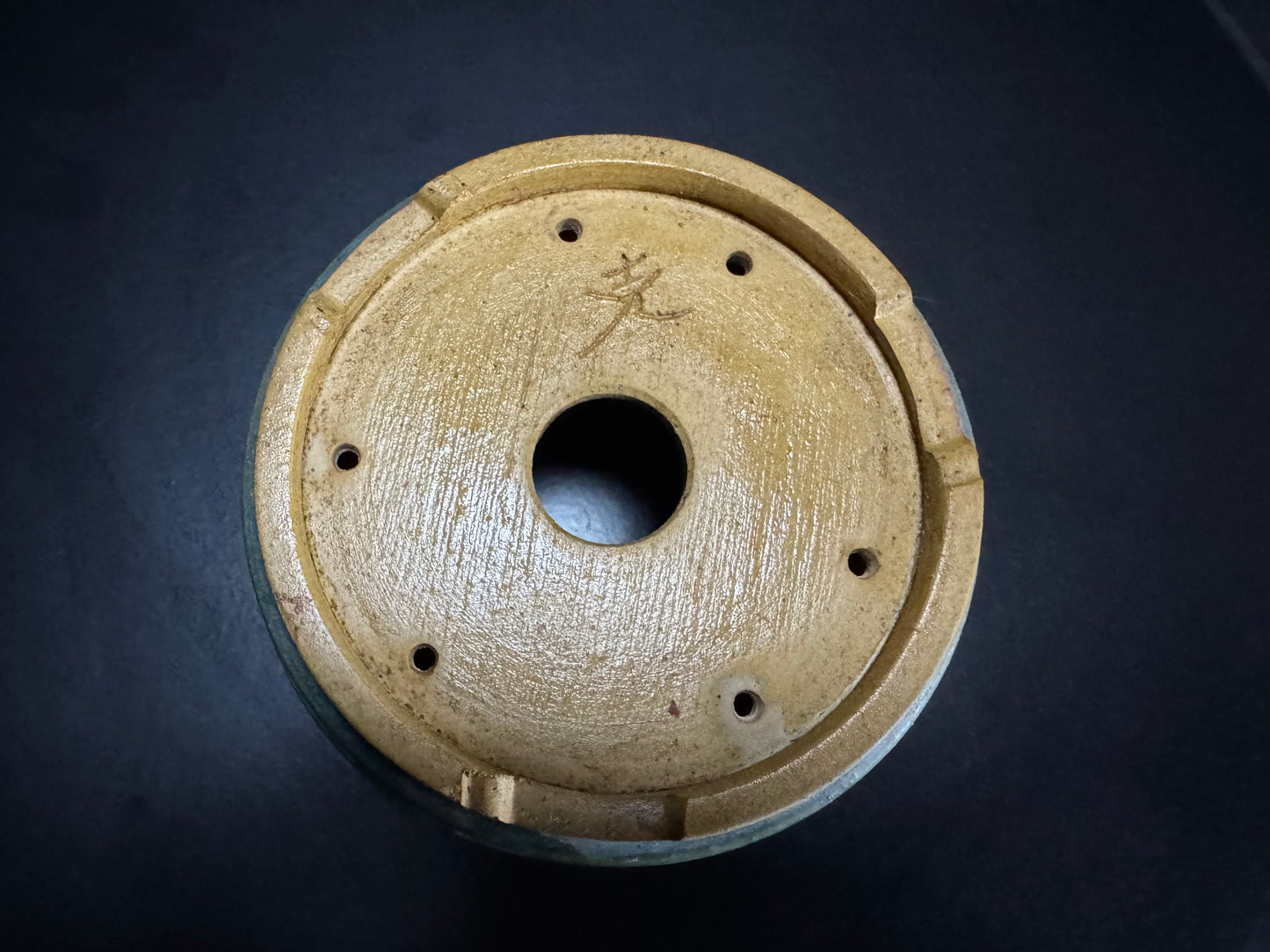 Katsumi Namiki (並木克巳) - 常滑 - 12.7cm Round Pot (丸鉢 / marubachi)
