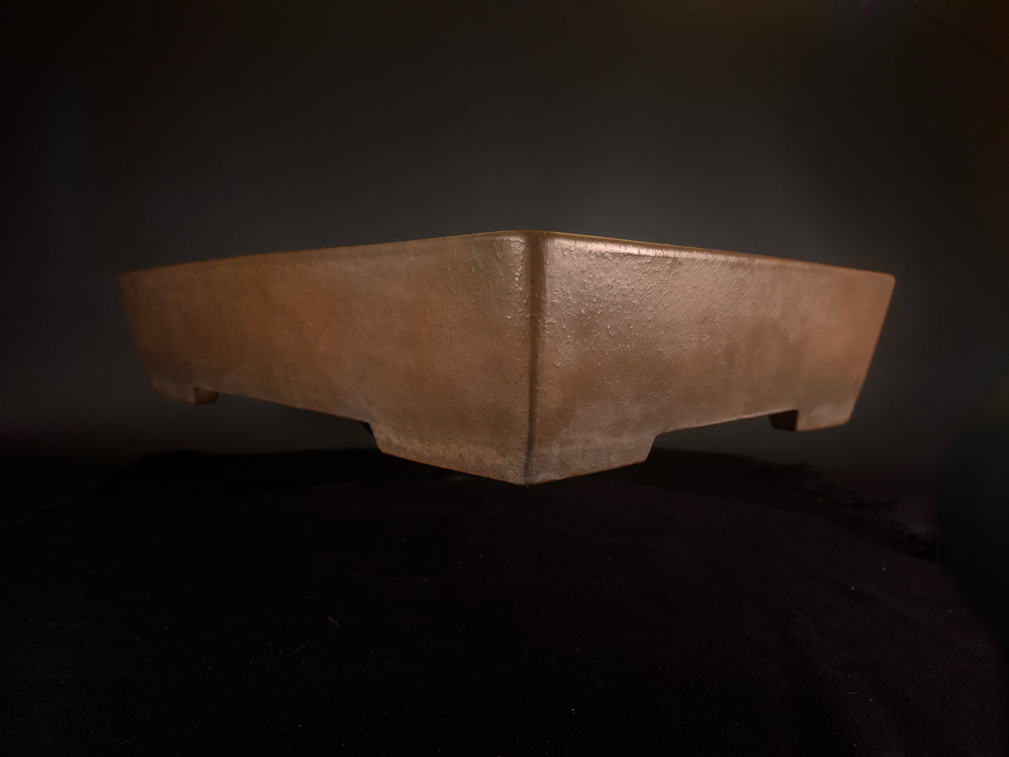 KEIZAN Hisada 久山 桂山 - 常滑 –49.6cm Rectangular Unglazed Hand Signed