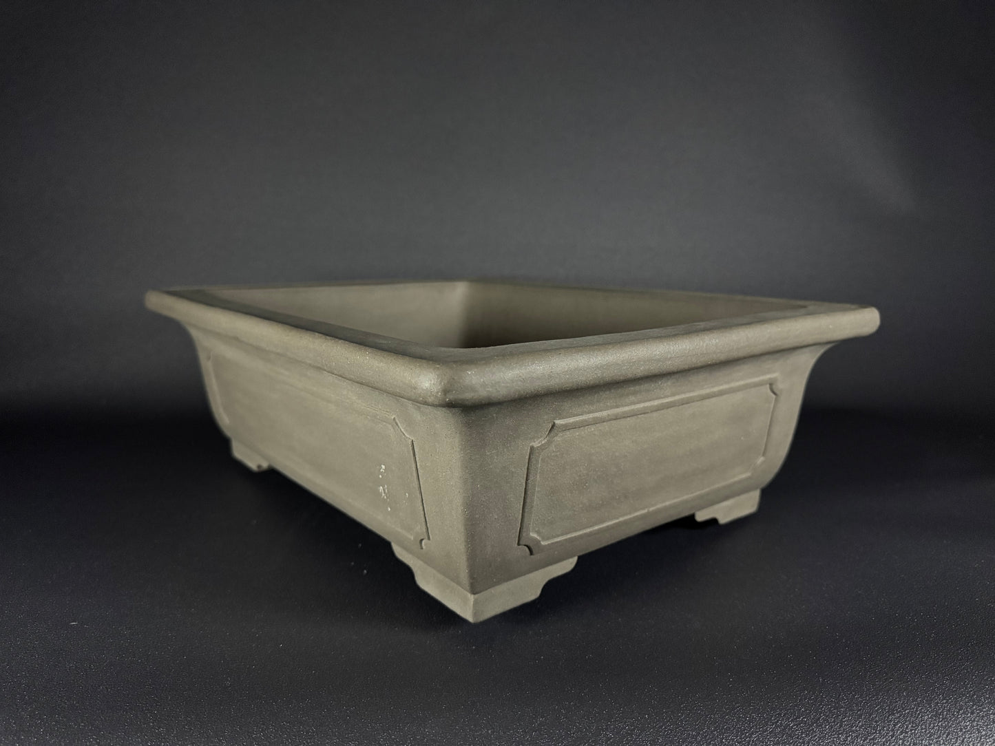 SENZAN, Tokoname, 47.5 Rectangle; Unglazed; Raitogure / Light Grey Clay