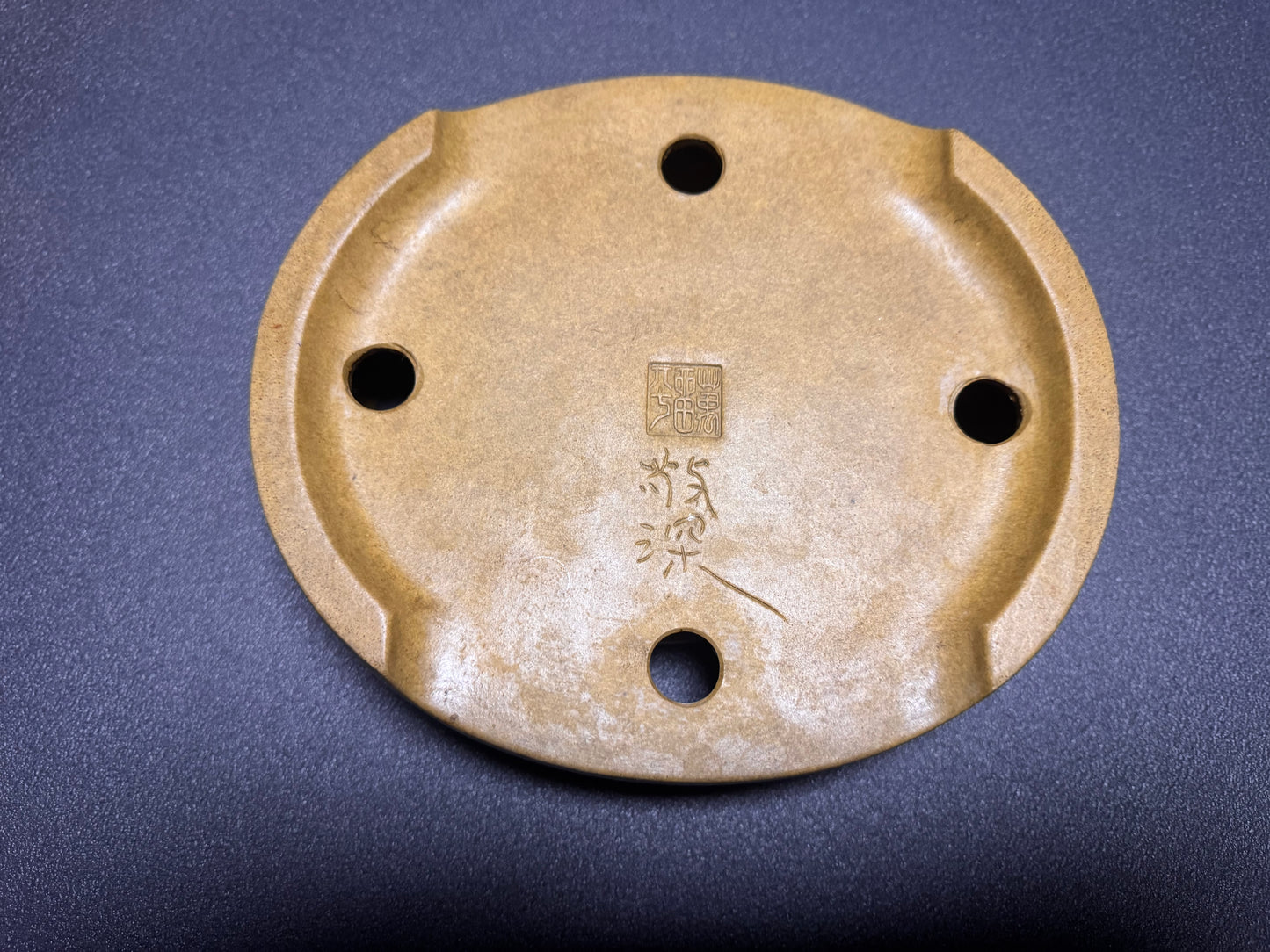 MARUHEI, Tokoname, 22cm Oval pot Not for Sale