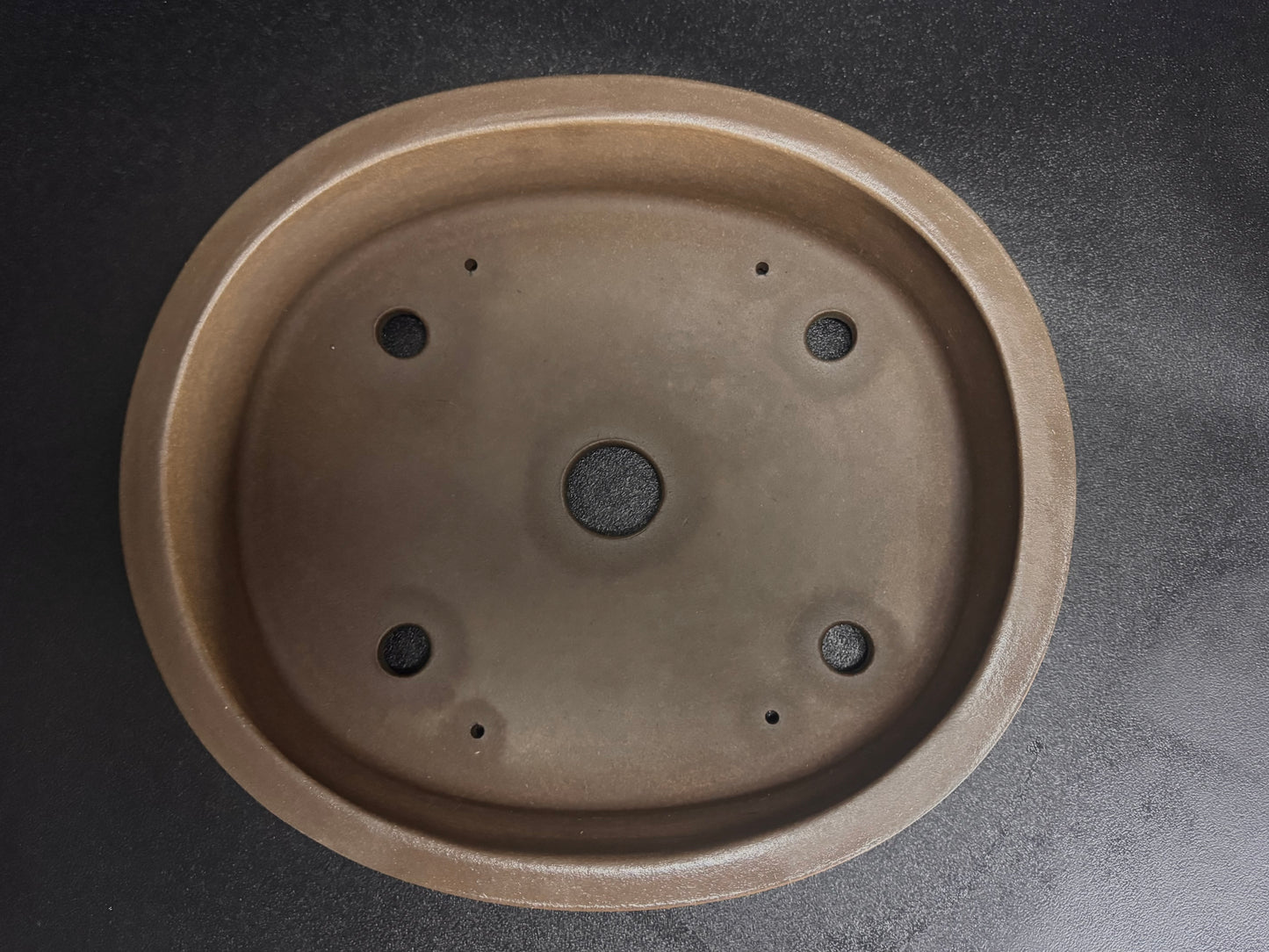 Ryuji 龍司 — Tokoname, Aichi（常滑市）— 37.6cm Oval Unglazed Bamboo-Band Bonsai Pot（楕円鉢・無釉・竹節帯）