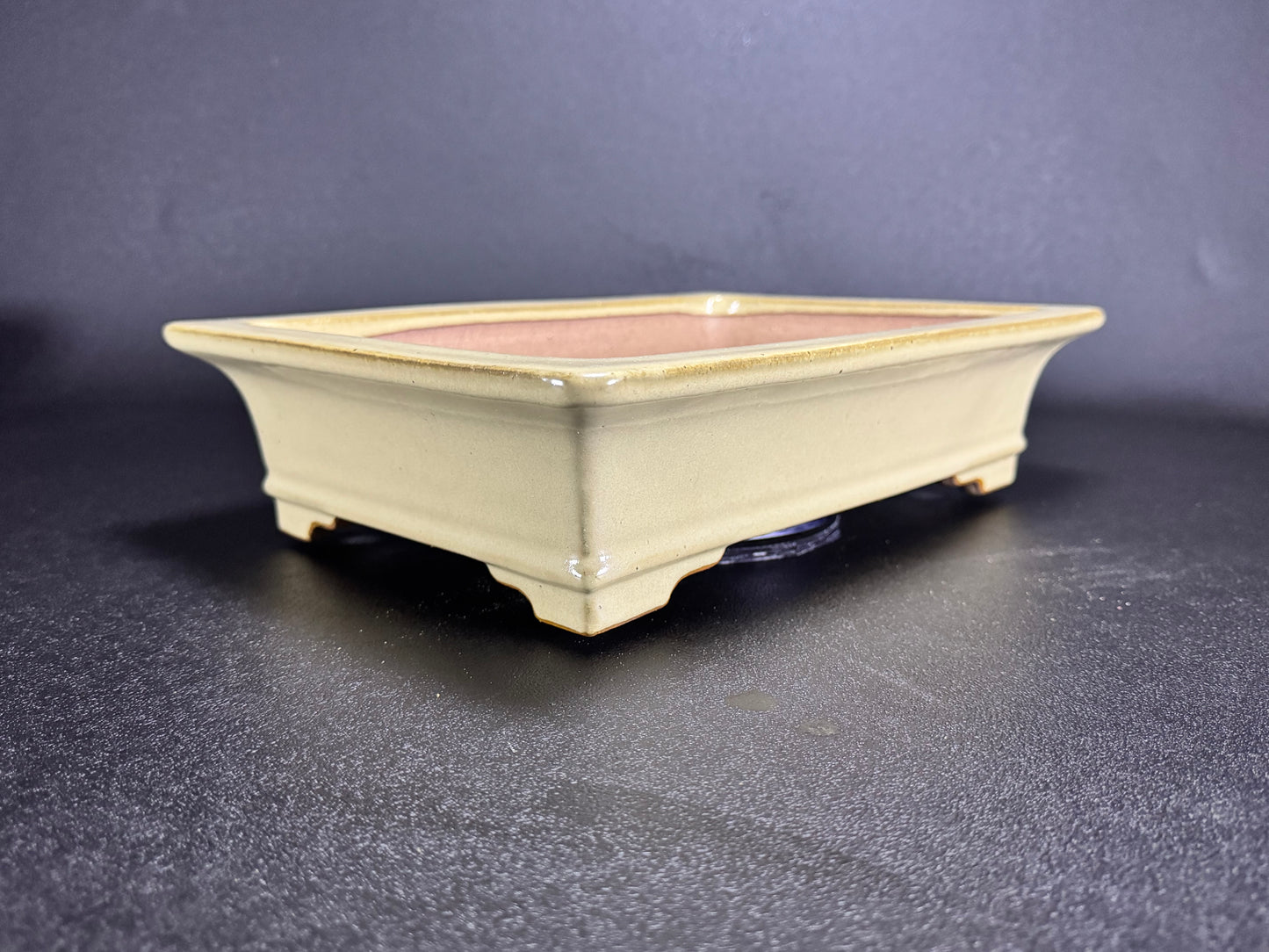 REIHO Seizan 麗峰 青山 — Tokoname, Aichi（常滑市）— 34.6cm Rectangular Light Cream Glazed Bonsai Pot（長方鉢・淡クリーム釉）