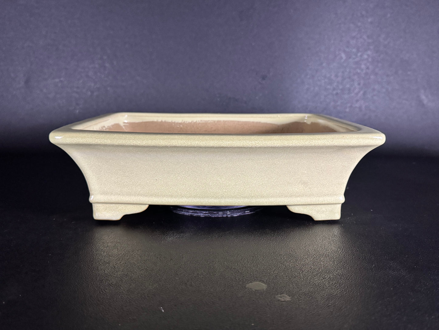 Yamafusa Koie 山房鯉江 — 4th Generation / Sambo 四代目 山房 — Tokoname, Aichi（常滑市）— 31.2cm Rectangular Light Cream Glazed Bonsai Pot（長方鉢・淡クリーム釉）