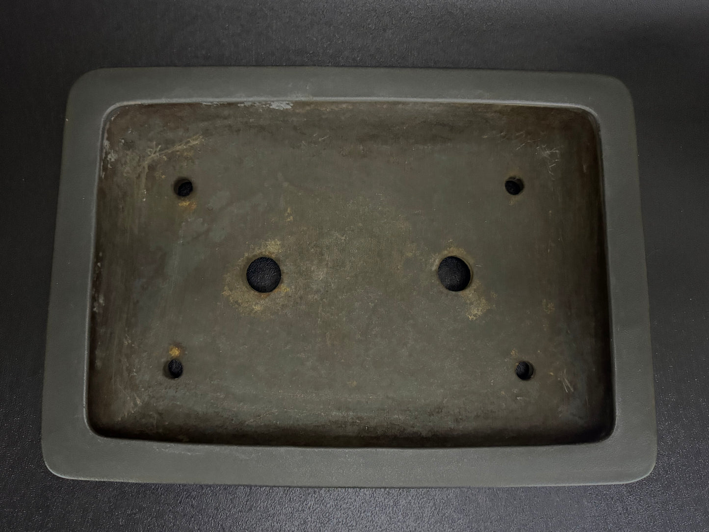 Yamaaki 山秋 — 2nd Generation Kataoka Sadamitsu / Koshousen 山秋二代 片岡貞光・小松泉 — Tokoname, Aichi（常滑市）— 39.9cm Rectangular Bag-Form Unglazed Bonsai Pot（長方袋式鉢・無釉）