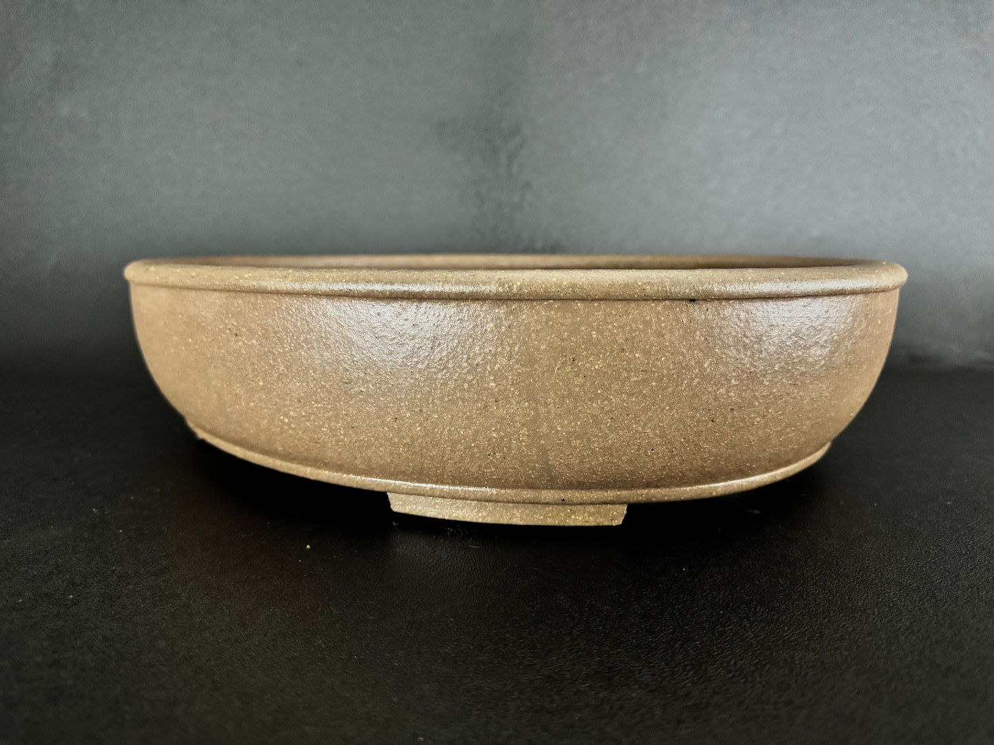 YAMAAKI 2nd Generation, Kataoka Sadamitsu / Koshosen 小松泉 - Tokoname 常滑 - 45.1cm Oval Pear-Skin Unglazed Bonsai Pot 梨皮泥楕円鉢