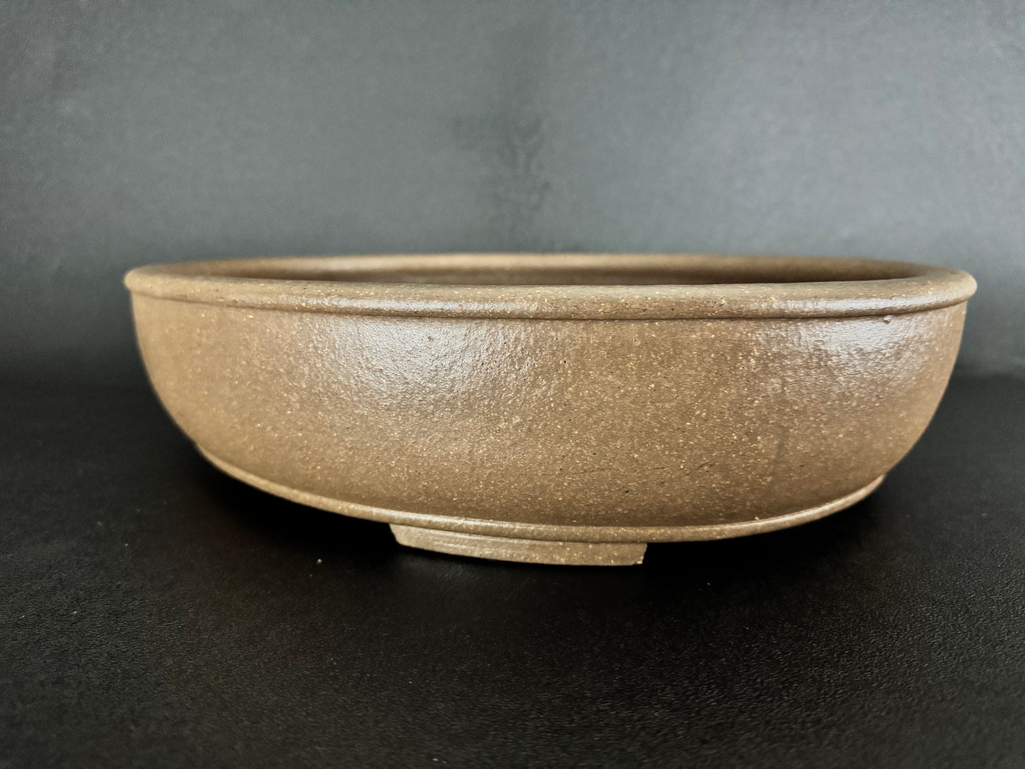 YAMAAKI 2nd Generation, Kataoka Sadamitsu / Koshosen 小松泉 - Tokoname 常滑 - 45.1cm Oval Pear-Skin Unglazed Bonsai Pot 梨皮泥楕円鉢