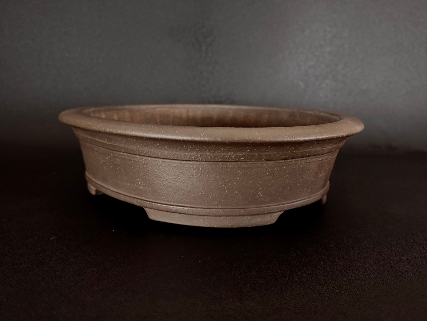 TOUHOU (陶峰) Hand signed 爪描き - 常滑 - 34.4cm Oval Unglazed 楕円形 無釉