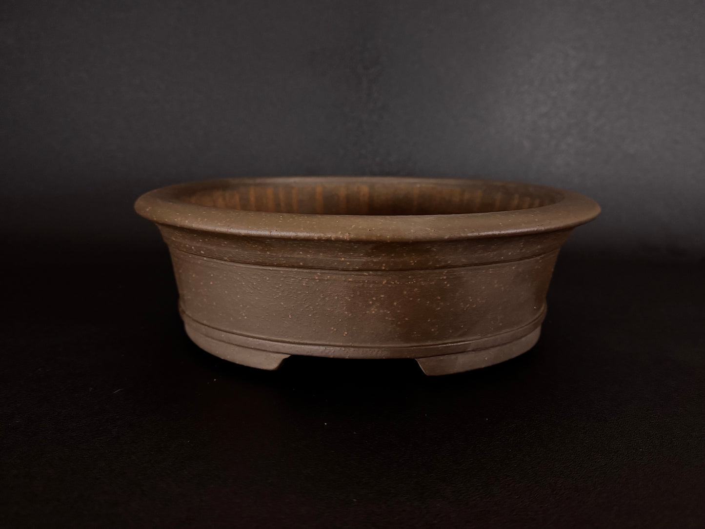 TOUHOU (陶峰) Hand signed 爪描き - 常滑 - 34.4cm Oval Unglazed 楕円形 無釉