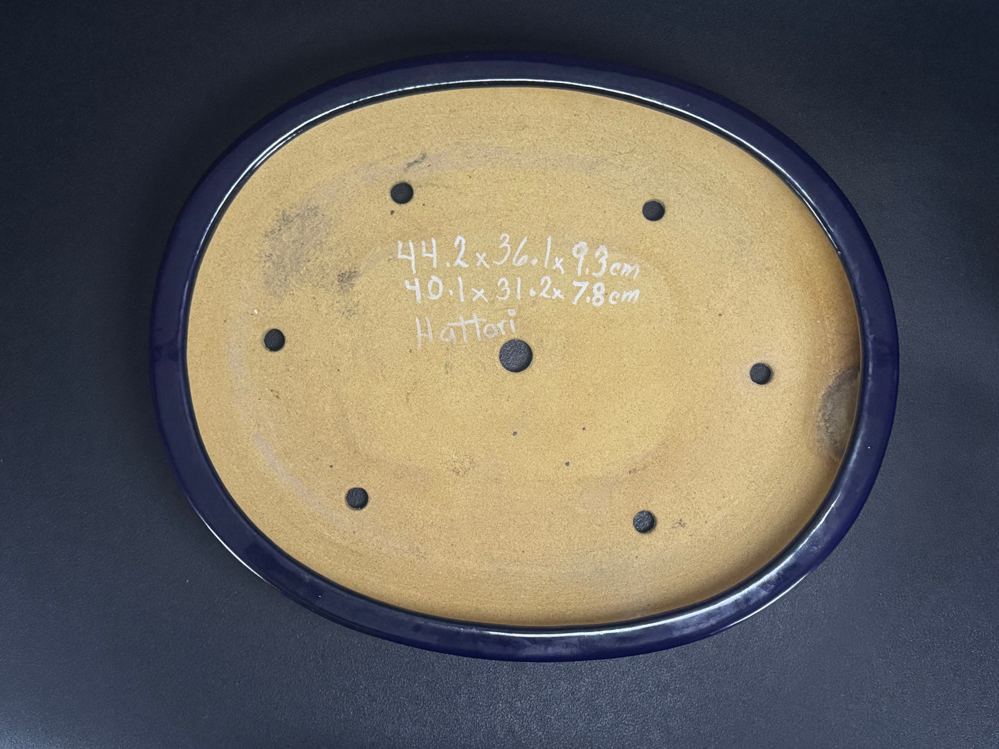 Hattori (陶峰) Hand signed 爪描き - 常滑 – 44.2cm Oval glazed Oval (楕円鉢) Glazed 釉薬