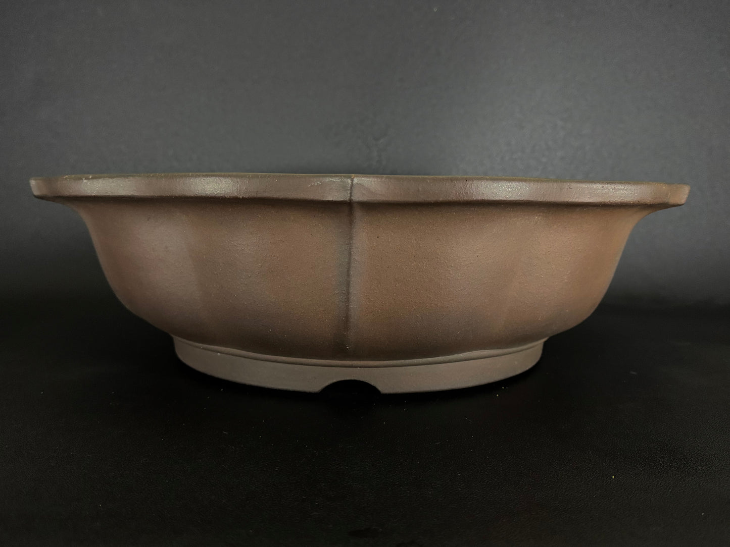 YAMAAKI (山秋窯) 3rd Generation Kataoka Toshio (片岡俊夫 作) - 小松泉 - 常滑 - 53cm Round Lotus (蓮華鉢) Unglazed 無釉
