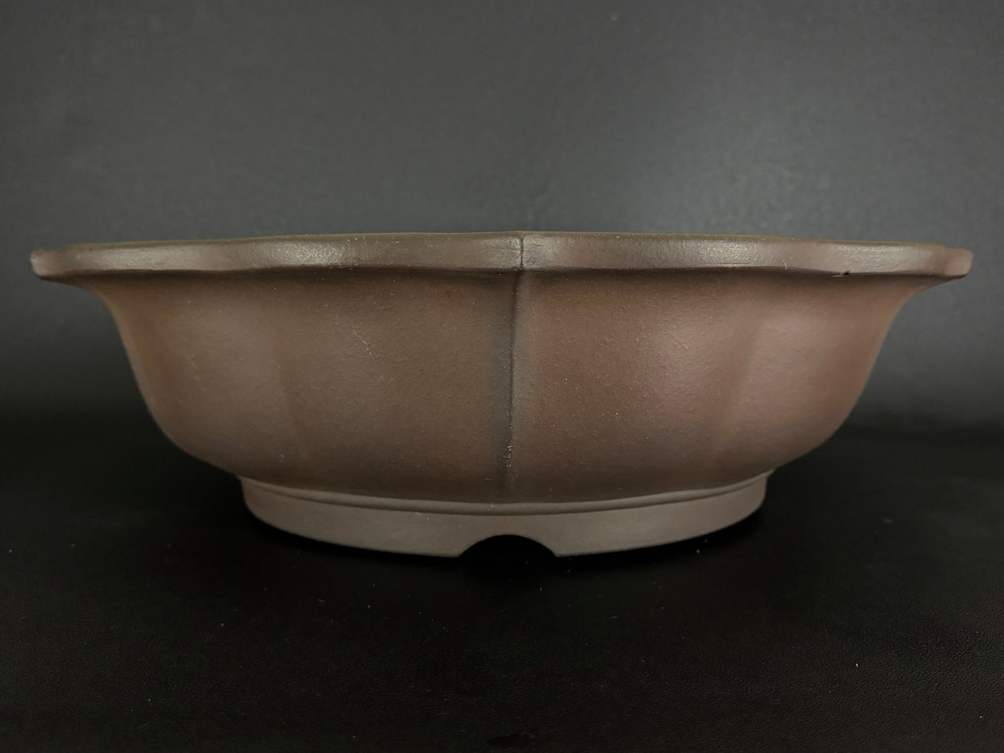 YAMAAKI (山秋窯) 3rd Generation Kataoka Toshio (片岡俊夫 作) - 小松泉 - 常滑 - 53cm Round Lotus (蓮華鉢) Unglazed 無釉