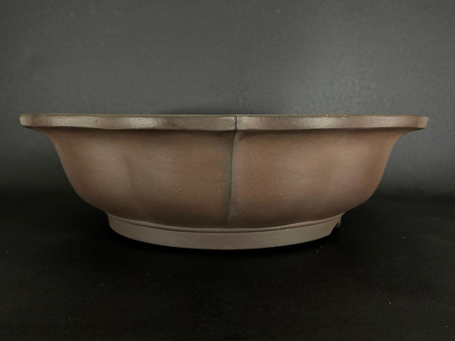 YAMAAKI (山秋窯) 3rd Generation Kataoka Toshio (片岡俊夫 作) - 小松泉 - 常滑 - 53cm Round Lotus (蓮華鉢) Unglazed 無釉