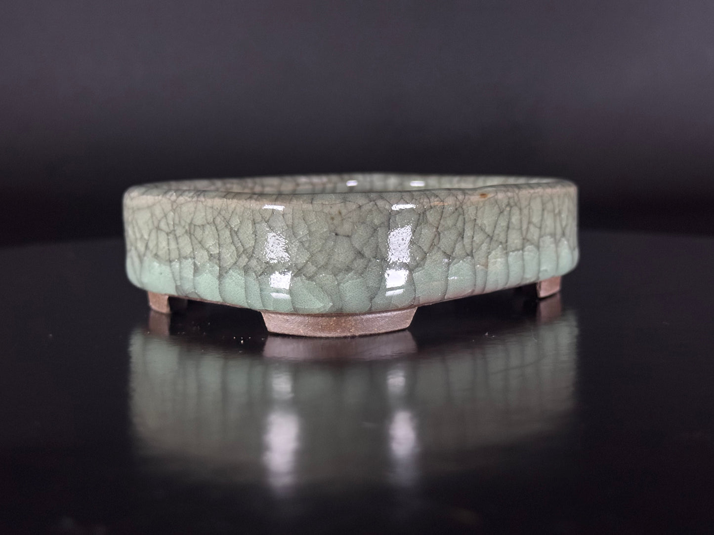 Banko Shunzan 春山（爪描き）– 萬古焼・三重県 – 11.5cm Rectangular Crystalline Celadon Crackle Glazed Bonsai Pot（隅入長方形 青磁結晶貫入釉