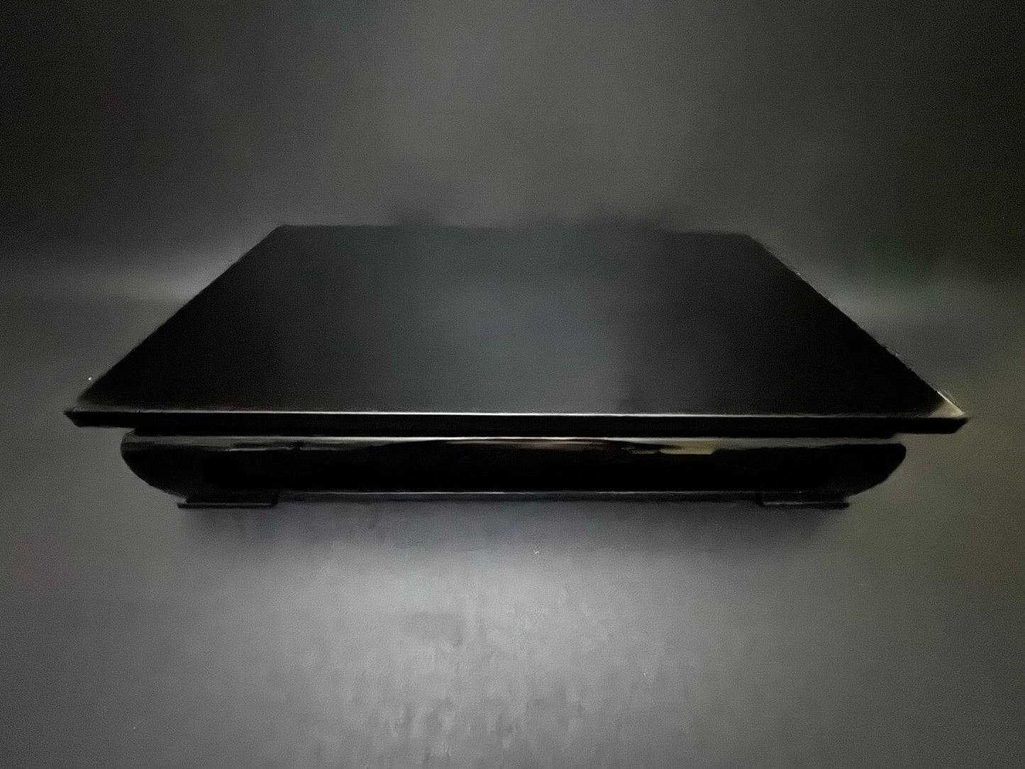 Japanese Bonsai Display Stand 花台 / 飾台 – Black Piano Lacquer Finish 黒塗り艶仕上げ