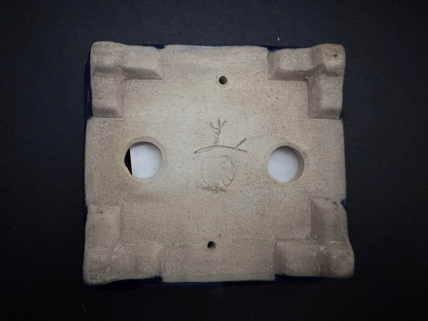 Satomi Terahata (寺幡サトミ) – 2nd Generation (二代) – 瀬戸市 – 14.7cm Rectangular Ruri Glazed (長方形 瑠璃釉)