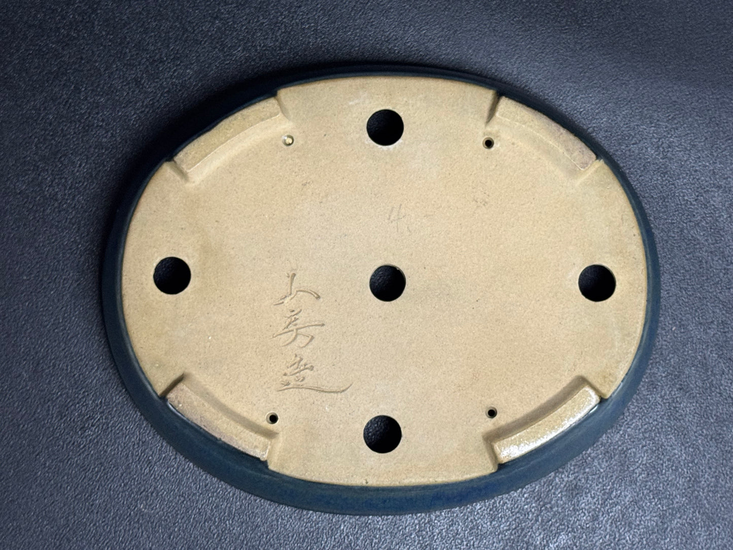 YAMAFUSA 4th Generation KOIE 山房四代 鯉江 (aka SAMBO) – 常滑 – 27.7cm Oval Glazed Cucumber (楕円 胡瓜釉)