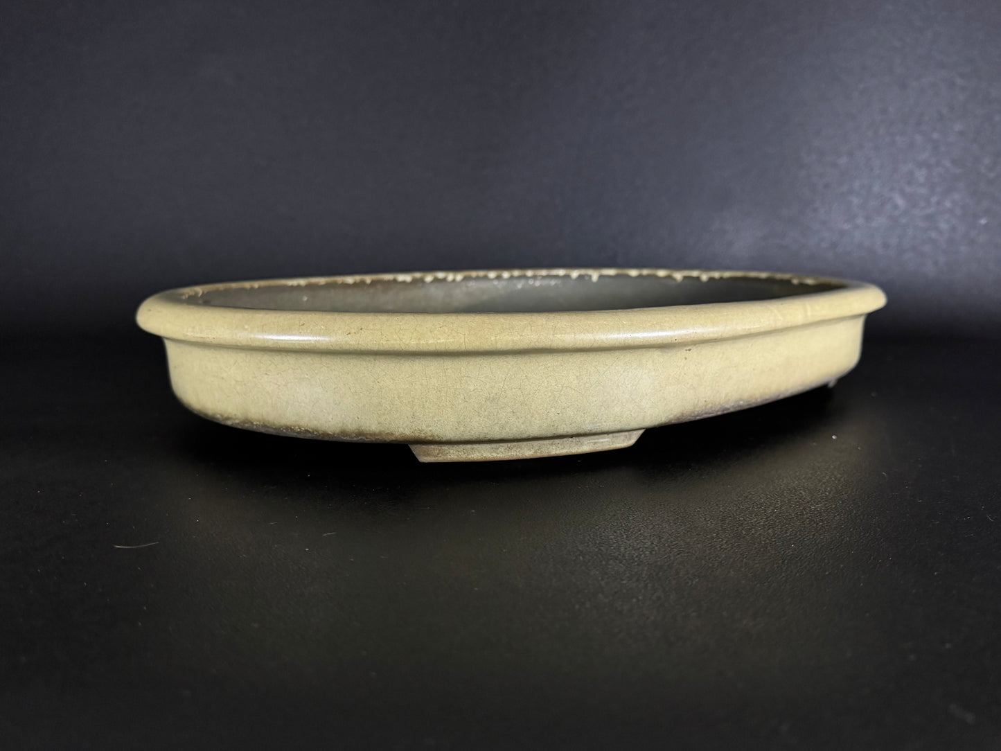 AIBA KOYO – Mr. AIBA Kouichirou（相場 恒一郎）– 常滑市 Tokoname – 46.3cm Oval Cream Glazed (Cream Glaze 乳白釉・楕円鉢)