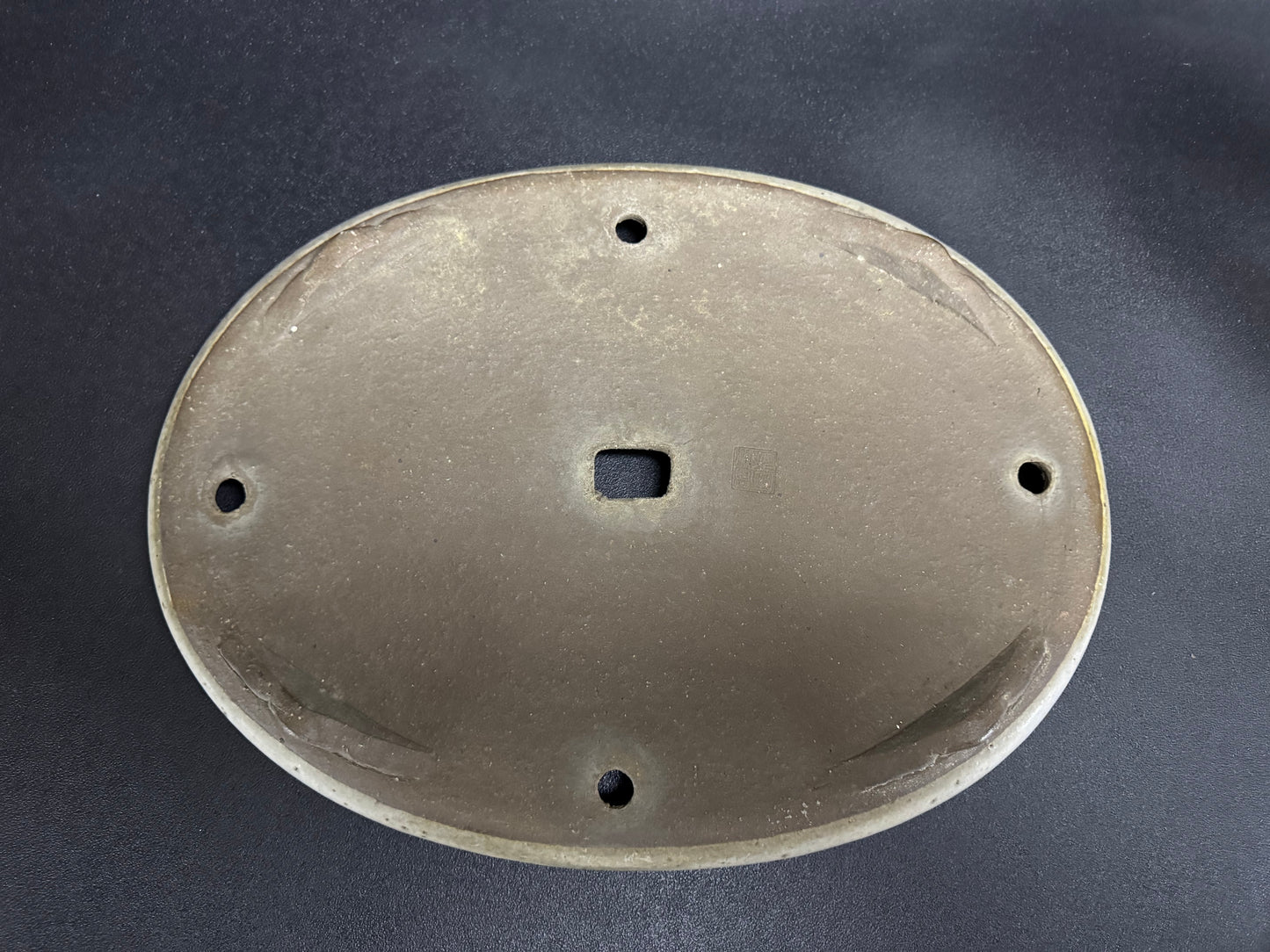 Yoshimura Shuho 吉村秀峰 – Tokoname 常滑 – 46.8cm Oval 楕円形 – Glazed 施釉