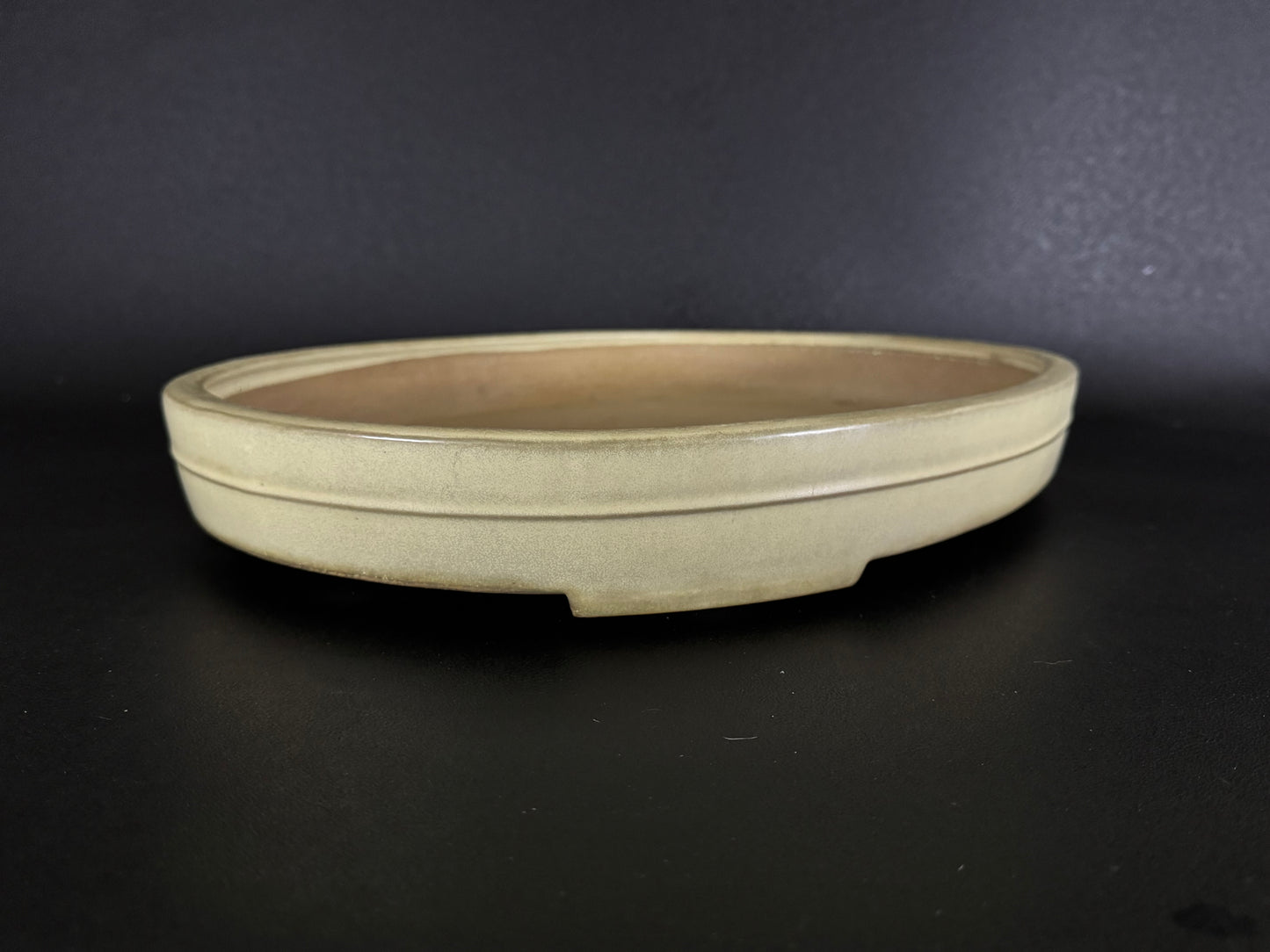 YAMAFUSA 4th Generation KOIE 山房四代 鯉江 (aka SAMBO) – 常滑 – 46.8cm Oval Cream Glazed 楕円 クリーム釉