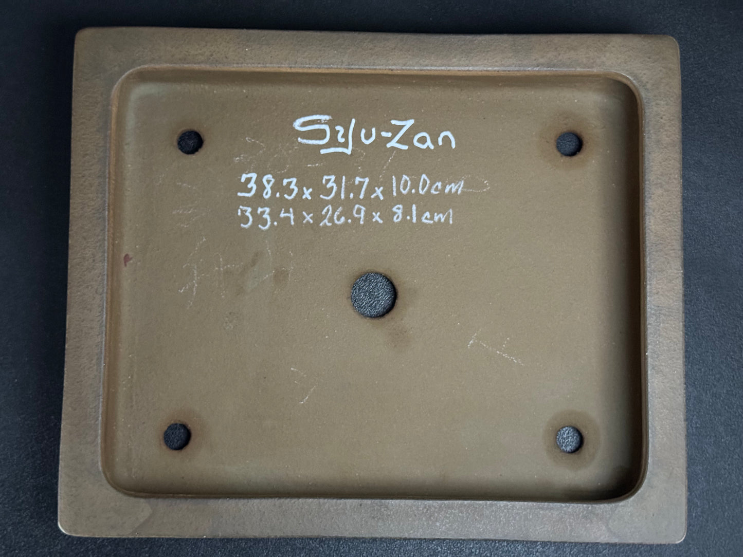 SYU-ZAN 舟山 (Suzuki Shinji 鈴木伸二) – 愛知県 Aichi Prefecture – 38.3cm Rectangular 長方鉢 – Unglazed 無釉