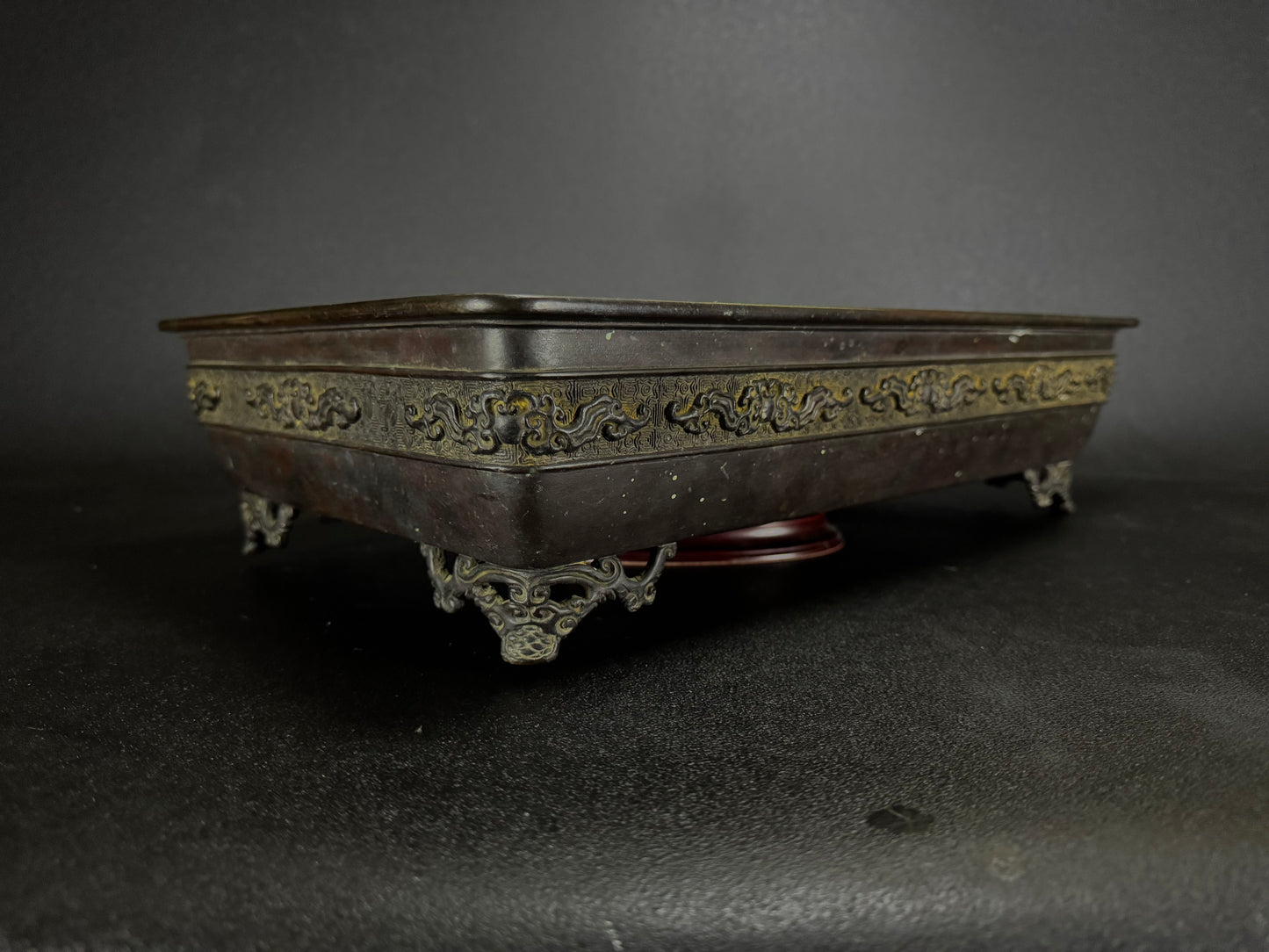 Harada Minekumo 原田峯雲 – Japan 日本 – 45.5cm Rectangular Solid Bronze Suiban 長方形 青銅製水盤