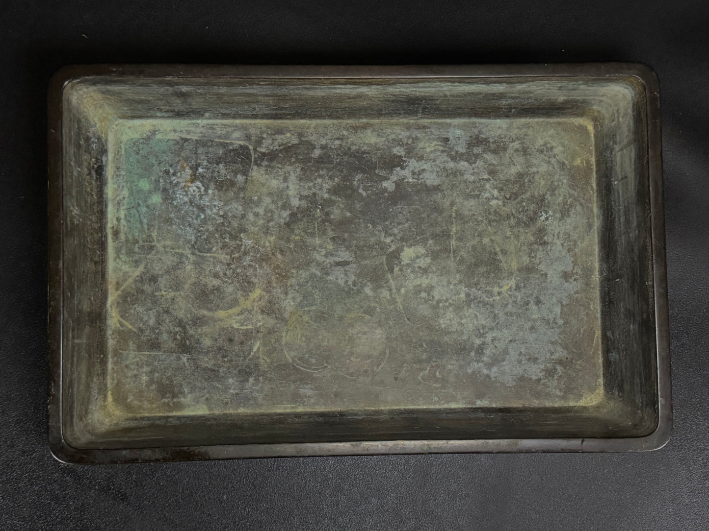 Harada Minekumo 原田峯雲 – Japan 日本 – 45.5cm Rectangular Solid Bronze Suiban 長方形 青銅製水盤