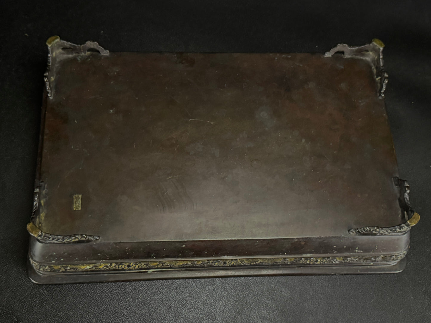 Harada Minekumo 原田峯雲 – Japan 日本 – 45.5cm Rectangular Solid Bronze Suiban 長方形 青銅製水盤