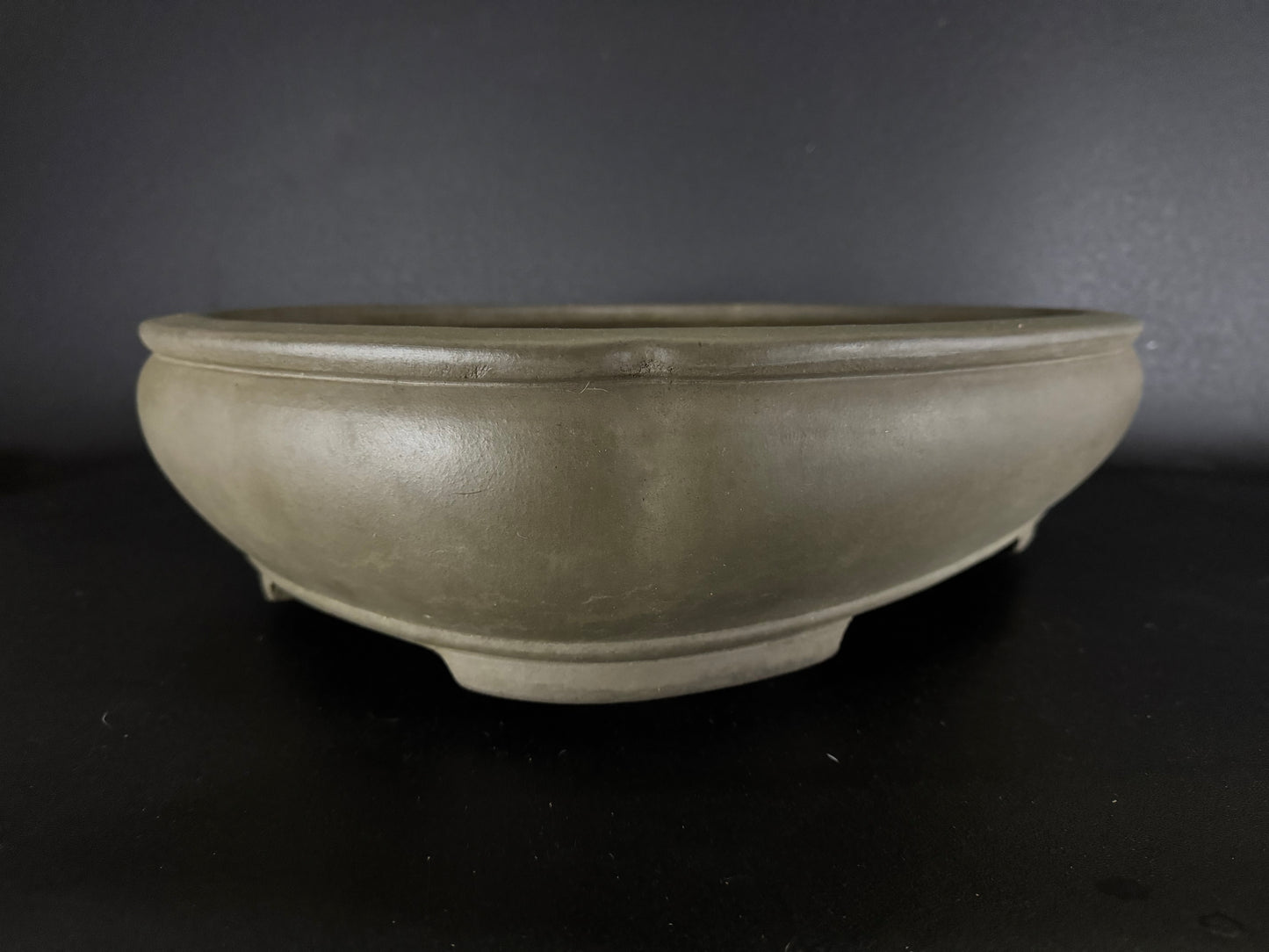 REIHO 礼峰 (Matsushita Reiji 松下礼司) – 常滑市 – 52.5cm Mokko-gata 木瓜形 – Unglazed 無釉