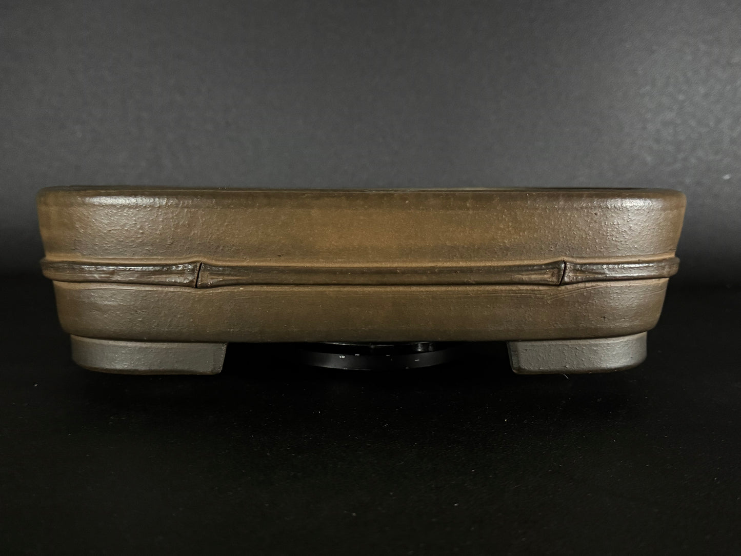 NAKANO GYOZAN 中野 行山 "Hand signed 爪描き" - 常滑 - 33.3cm Rectangular Unglazed 長方形 無釉 Bamboo-Motif (竹意匠)